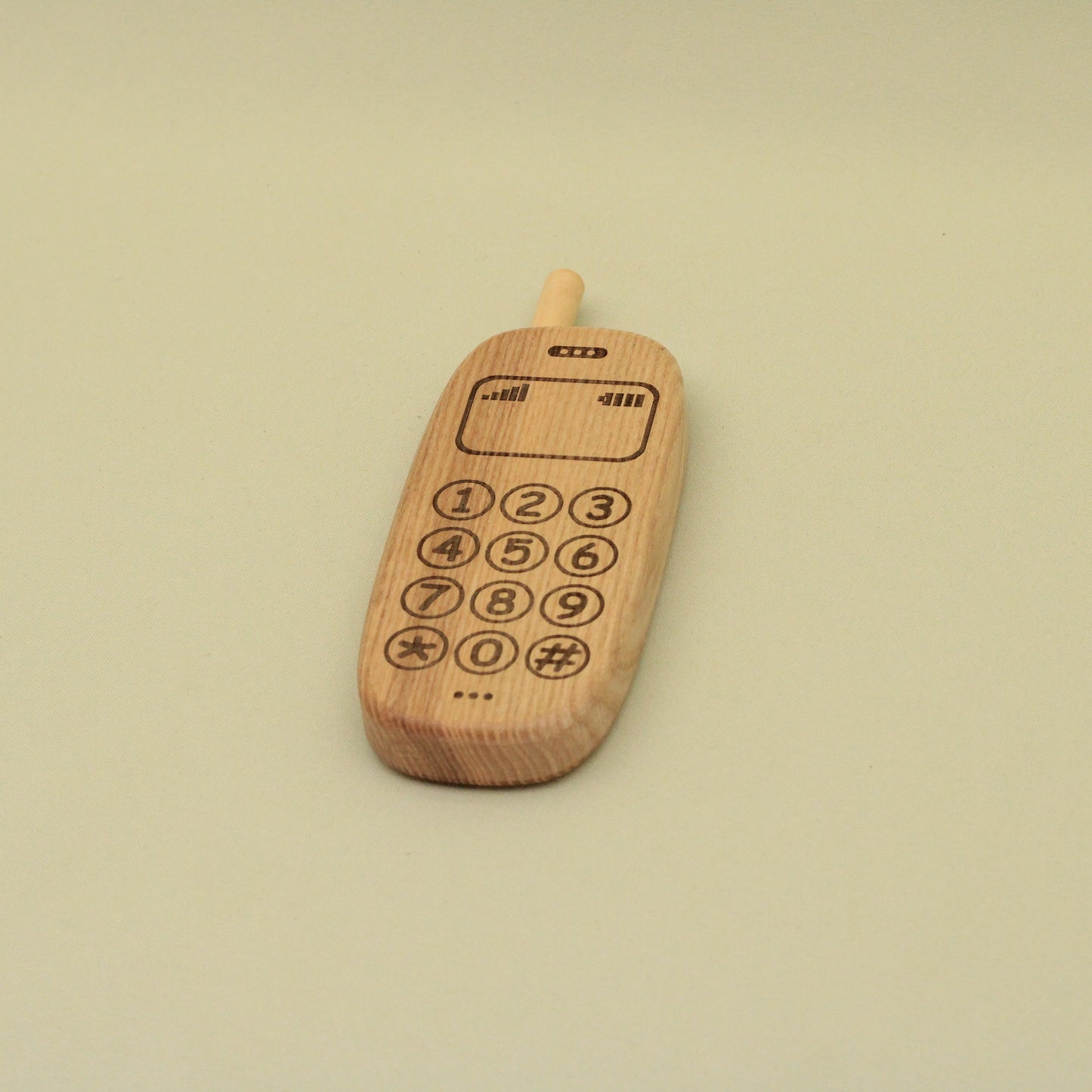 Lotes Toys Wooden Mobile Phone LE01