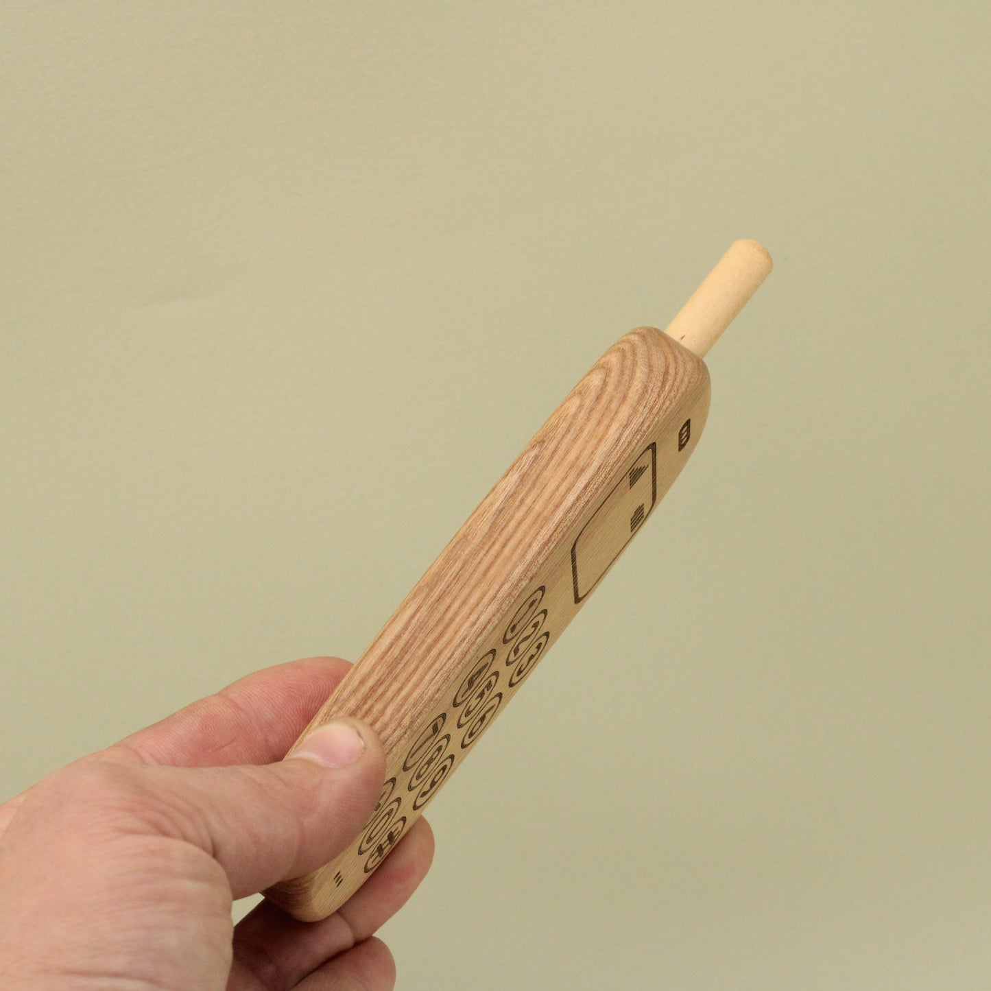 Lotes Toys Wooden Mobile Phone LE01