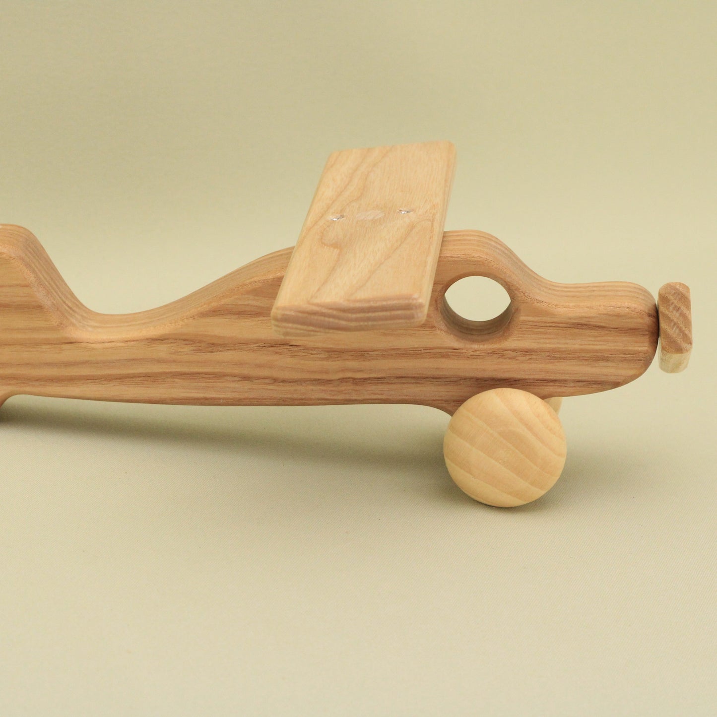 Lotes Toys Airplane V FY05 v