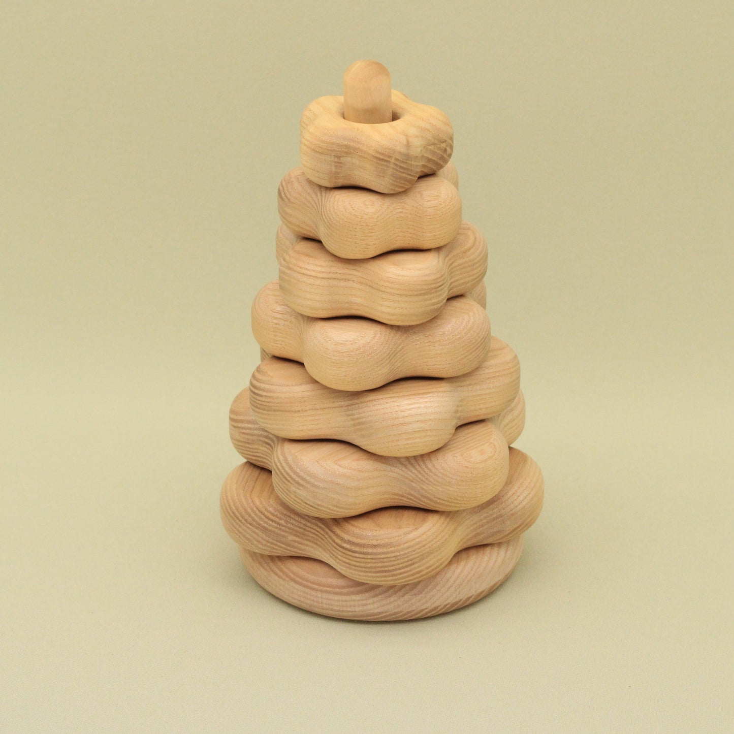 Lotes Toys Natural Flower Wooden Stacking Pyramid - 7 pieces PY53