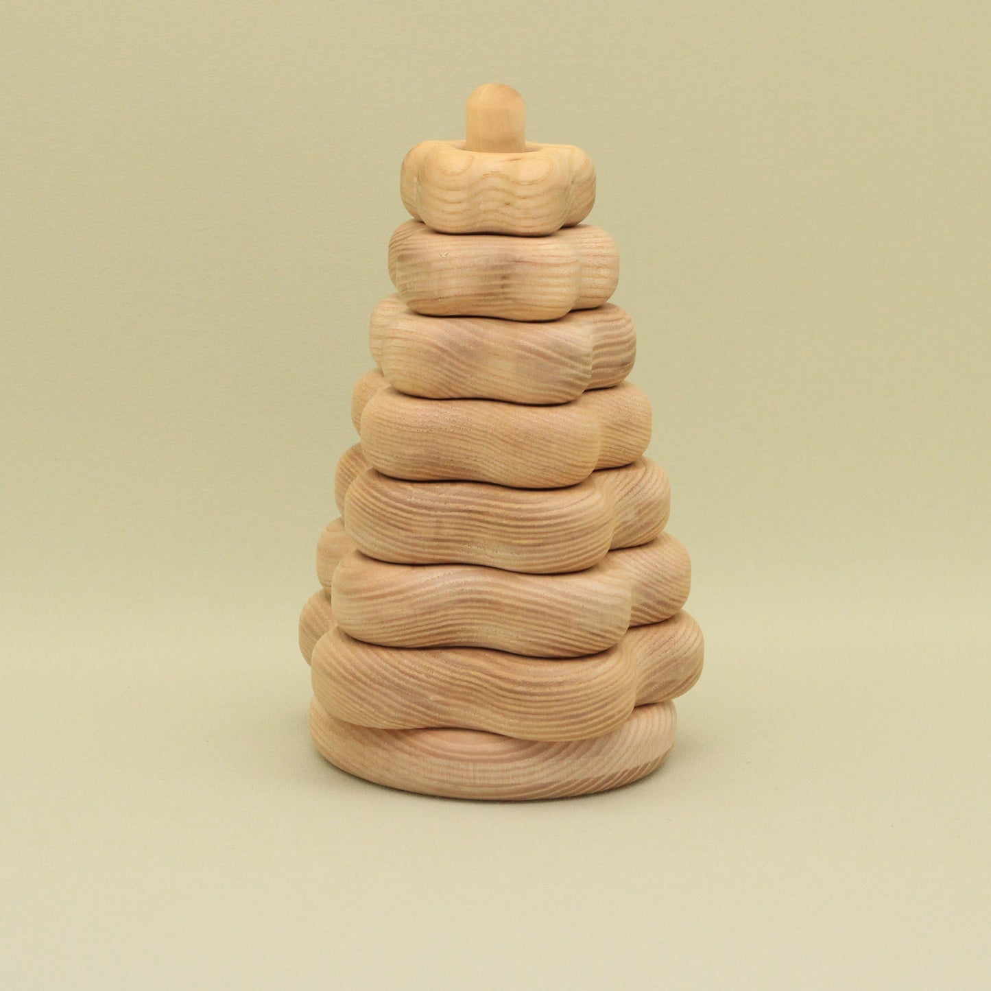 Lotes Toys Natural Flower Wooden Stacking Pyramid - 7 pieces PY53