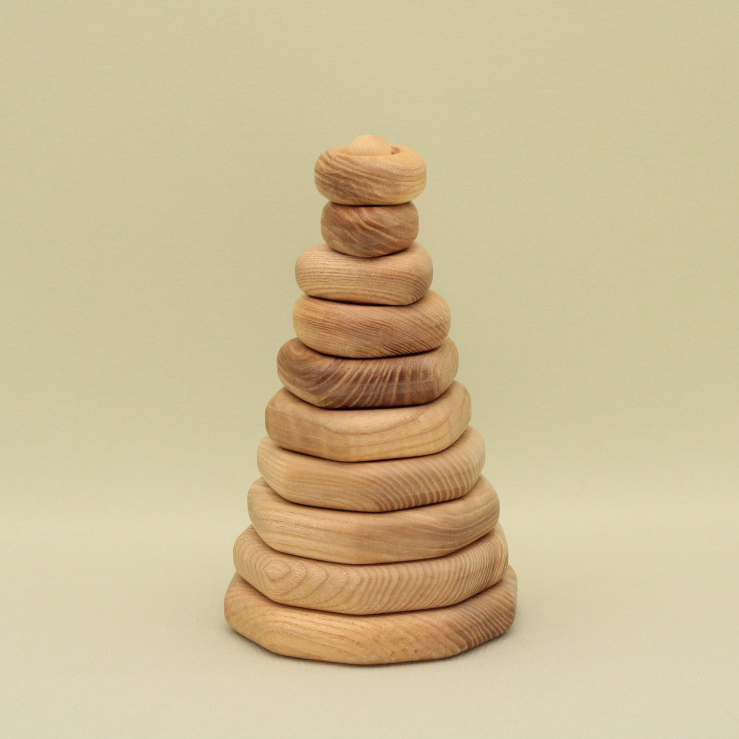 Lotes Toys Natural Geometric Wooden Stacking Pyramid - 10 pieces PY04