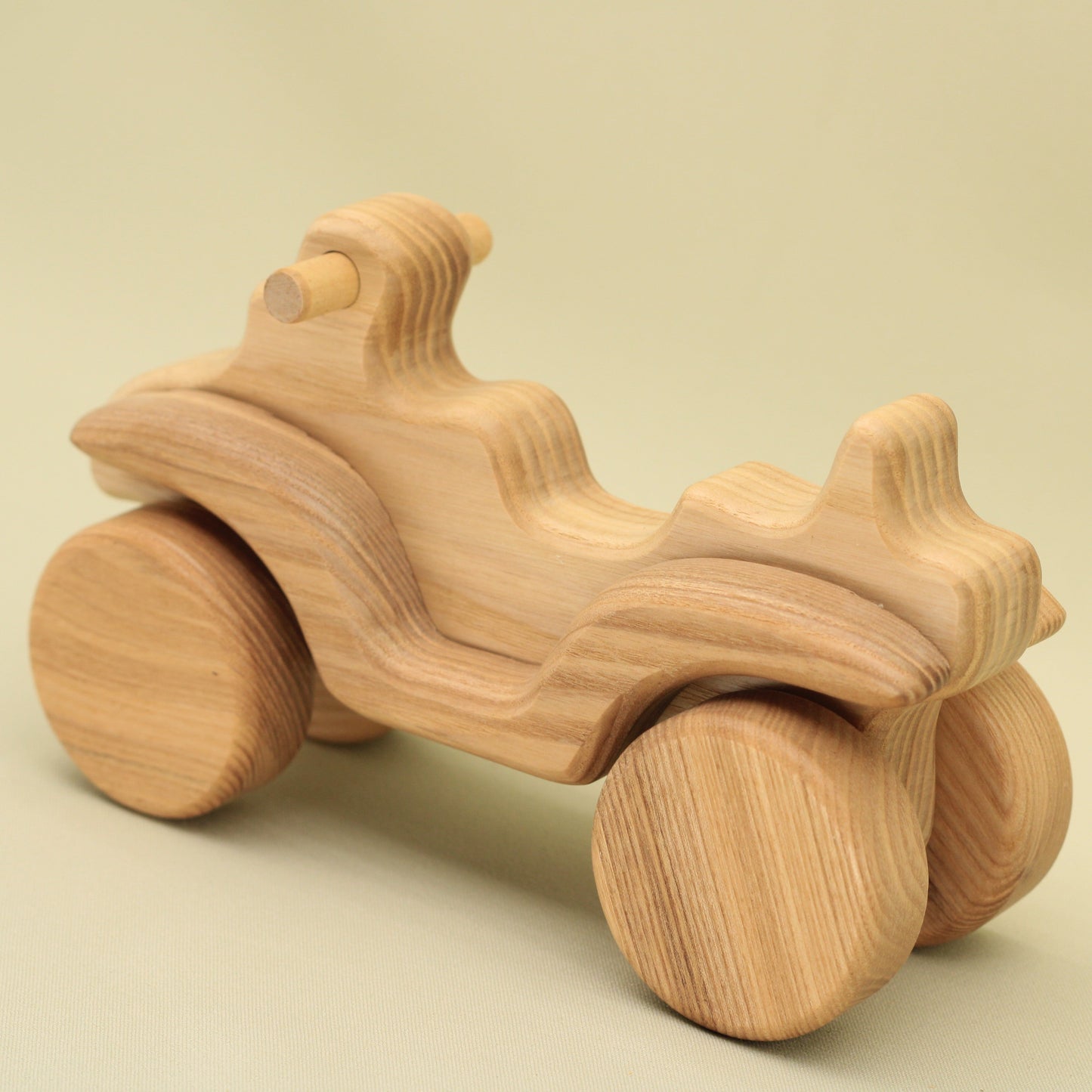 Lotes Toys Quadracycle MB25