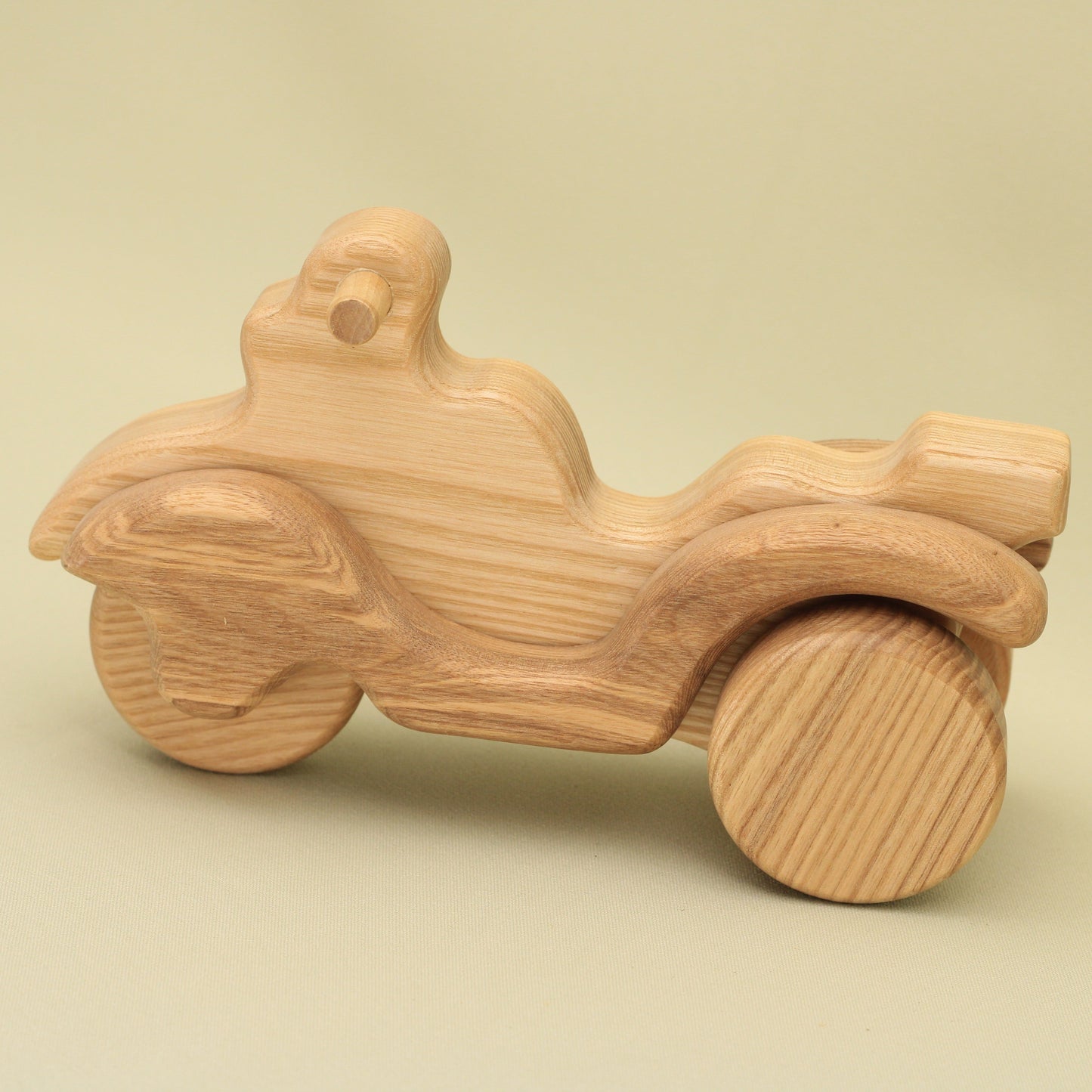 Lotes Toys Tricycle MB24