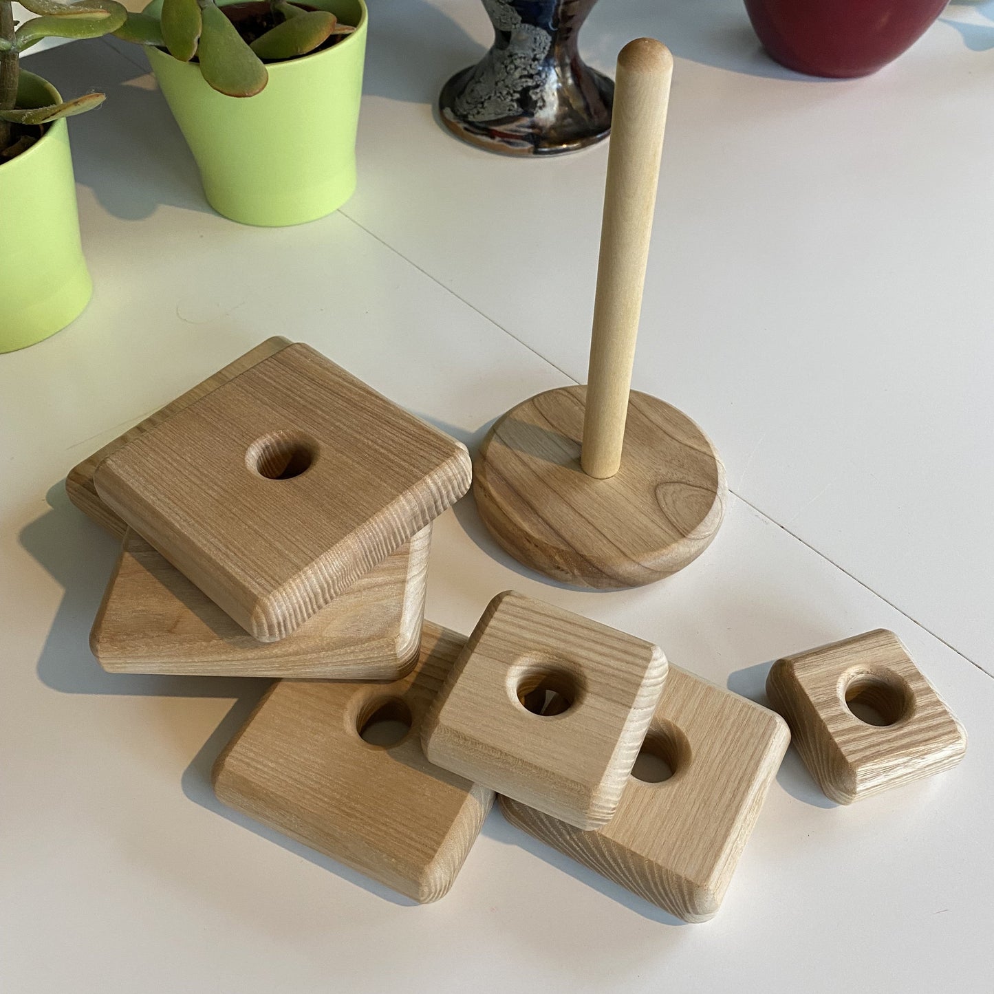 Lotes Toys Natural Square Wooden Stacking Pyramid - 7 pieces PY51