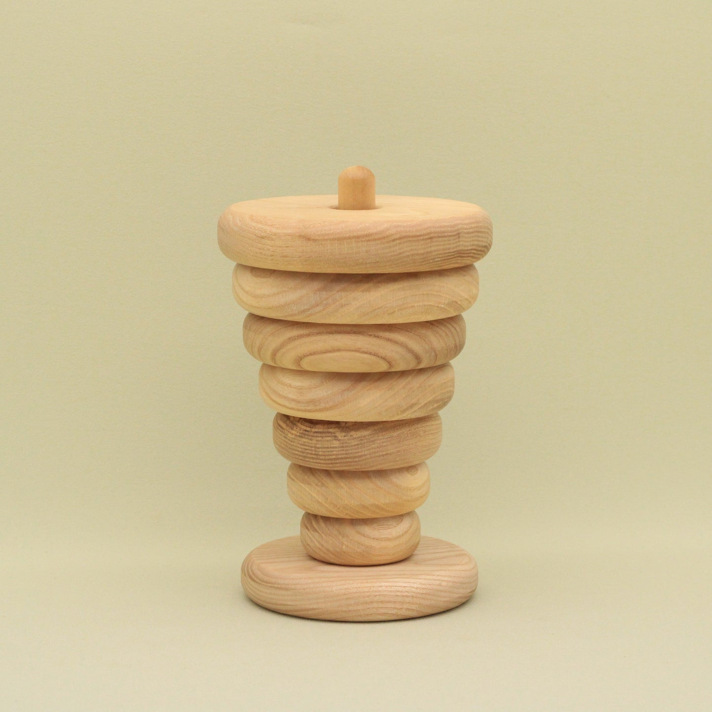 Lotes Toys Natural Circle Rings Wooden Stacking Pyramid - 7 pieces PY52