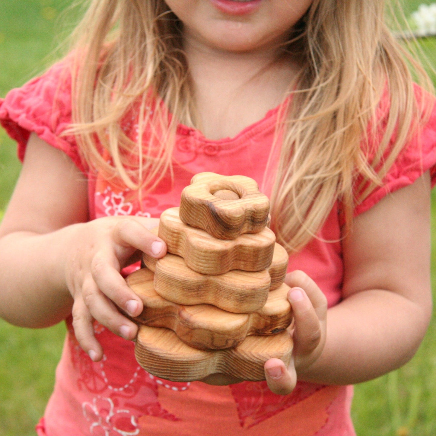 Lotes Toys Natural Flowers Wooden Stacking Pyramid PY23