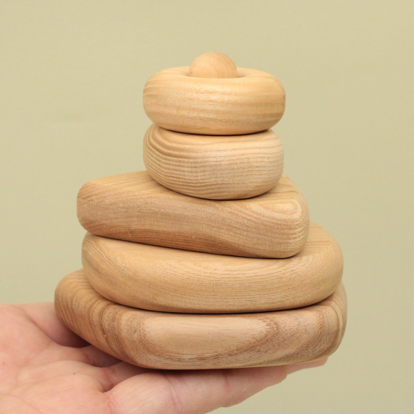 Lotes Toys Natural Geometric Wooden Stacking Pyramid PY26