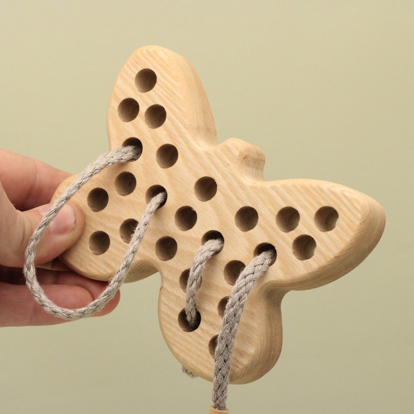 Lotes Toys Natural Wooden Threading Lacing Butterfly TT06