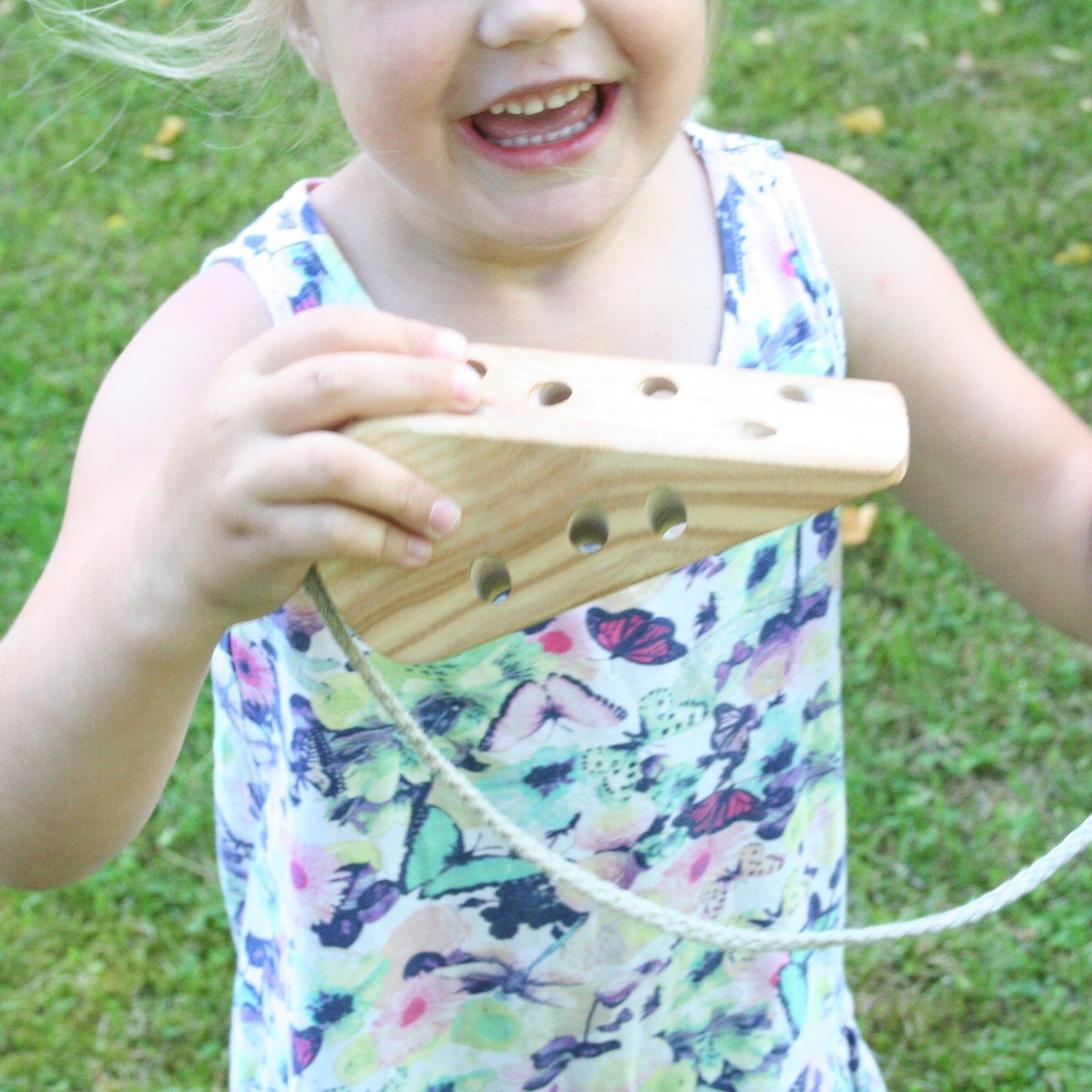 Lotes Toys Natural Wooden Threading Lacing Cheese TT01
