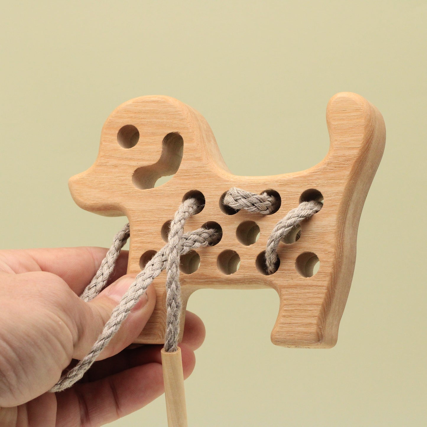 Lotes Toys Natural Wooden Threading Lacing Dog TT15
