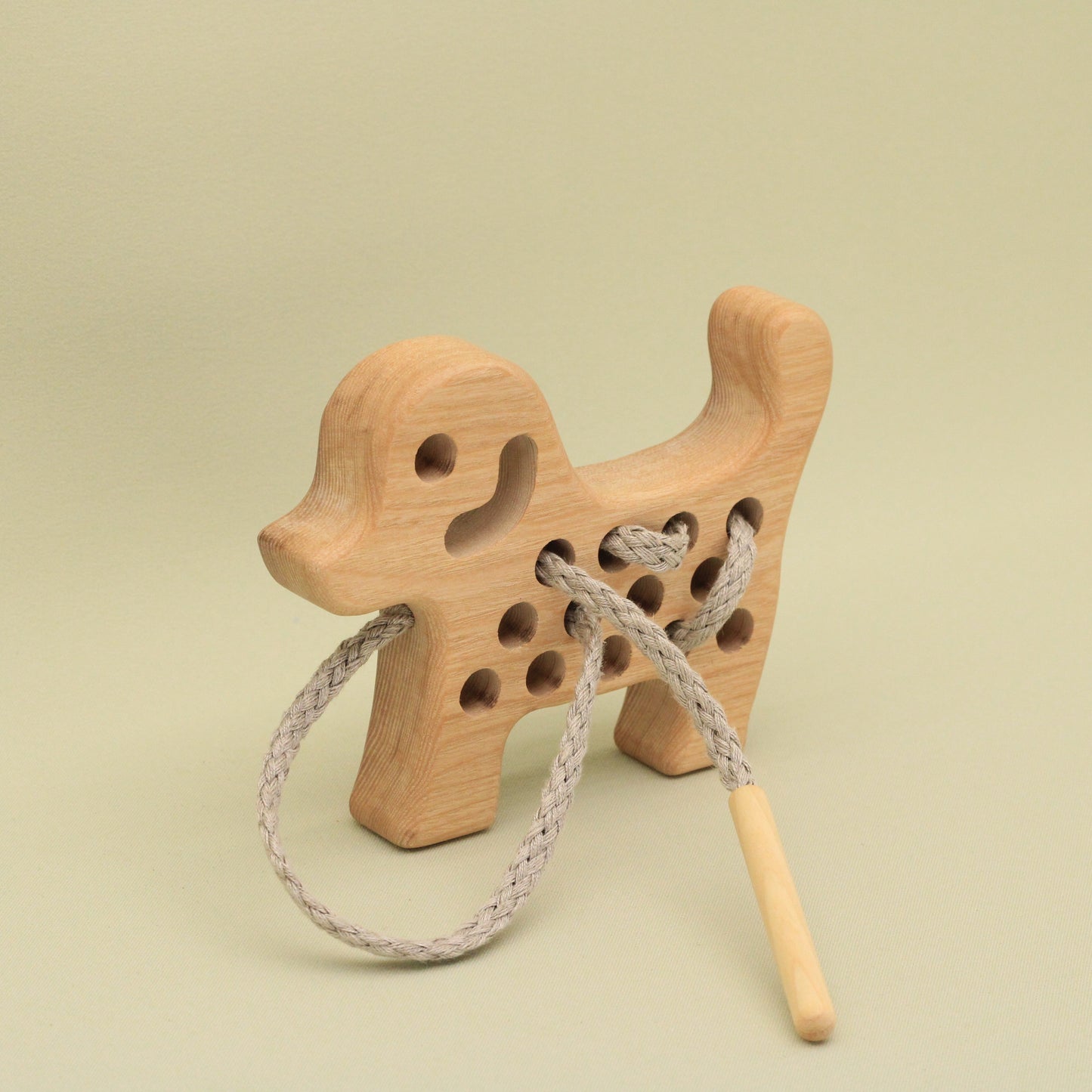 Lotes Toys Natural Wooden Threading Lacing Dog TT15