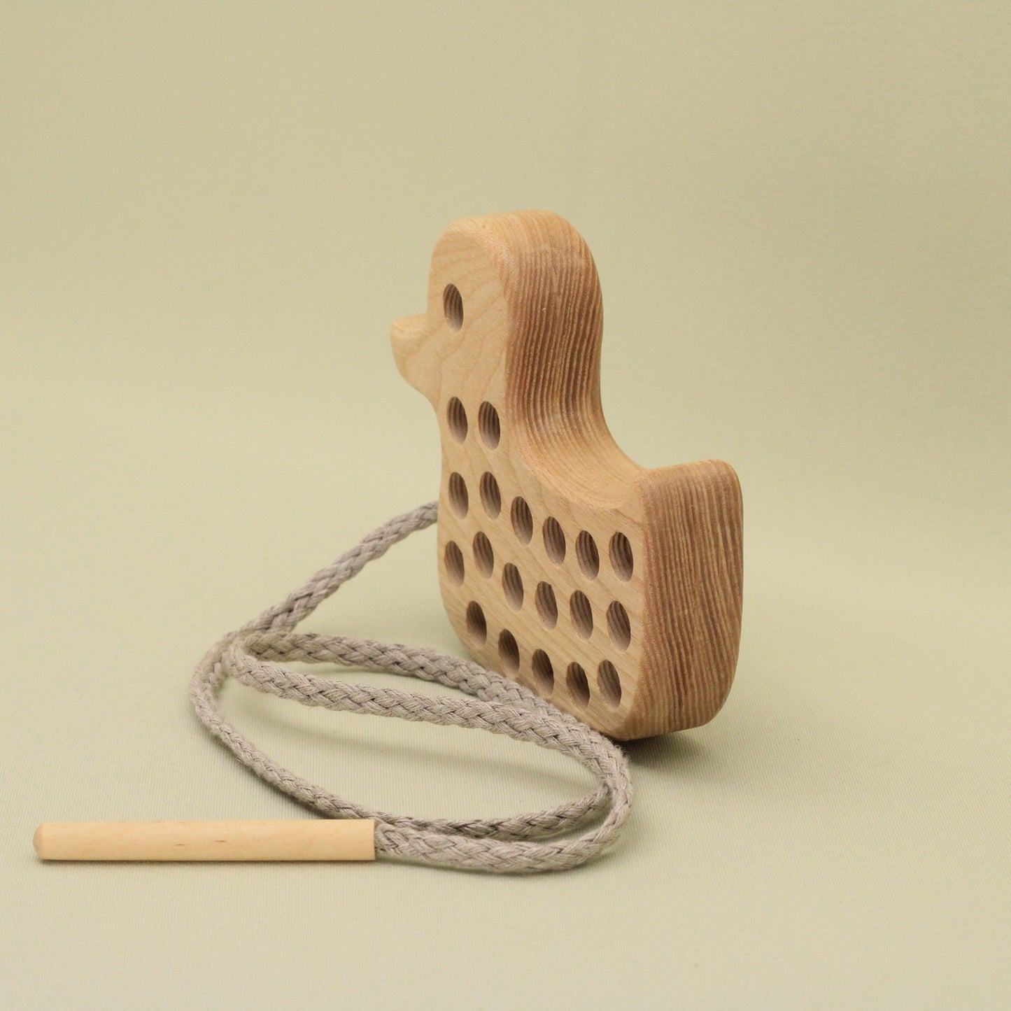 Lotes Toys Natural Wooden Threading Lacing Duck TT10
