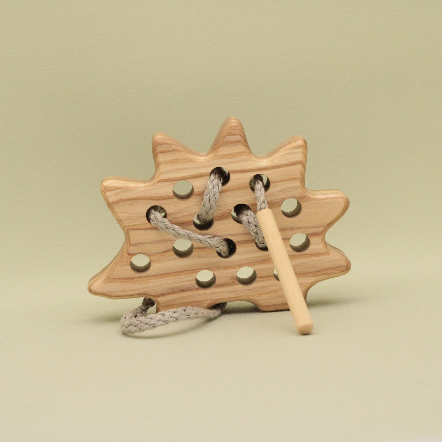 Lotes Toys Natural Wooden Threading Lacing Hedgehog TT17