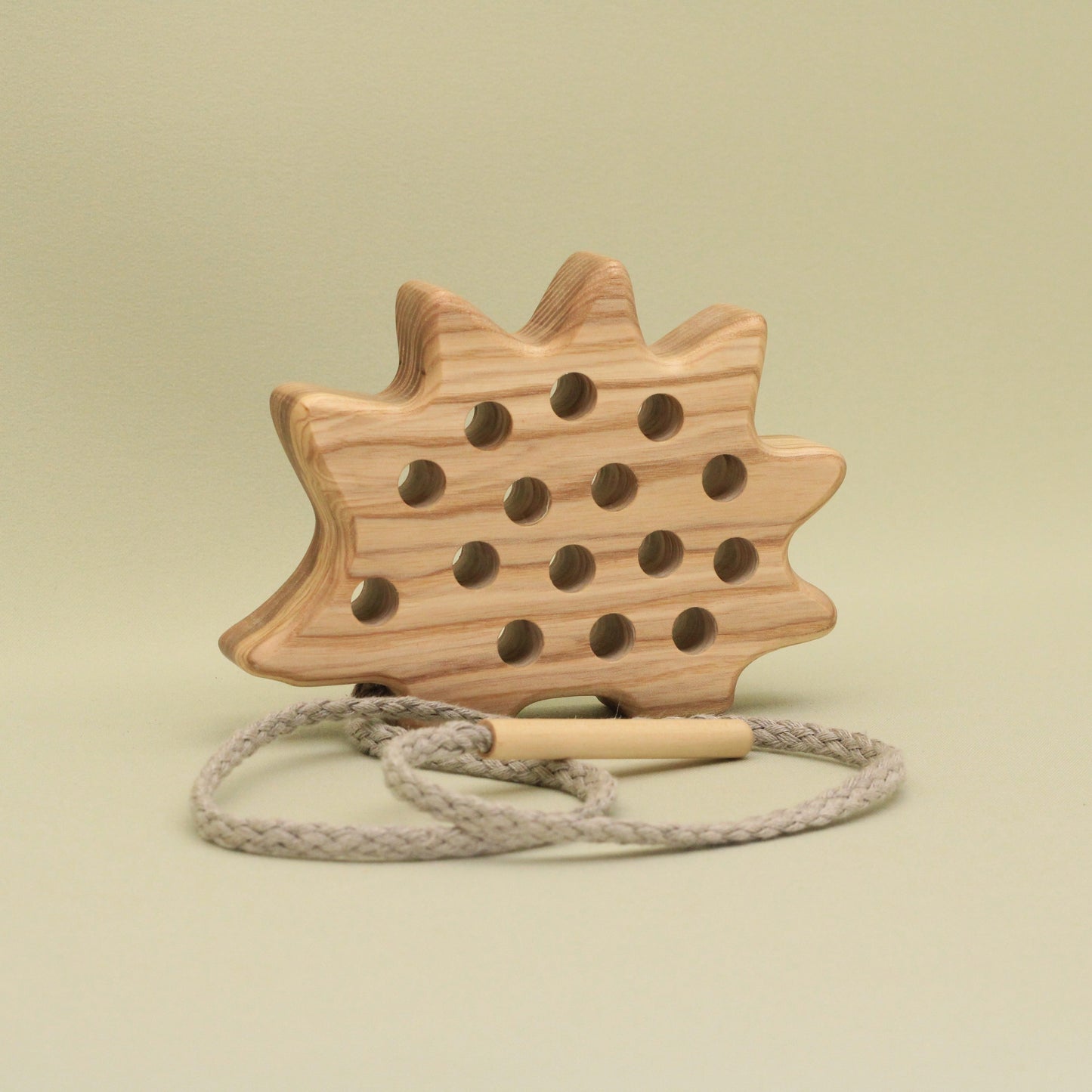 Lotes Toys Natural Wooden Threading Lacing Hedgehog TT17