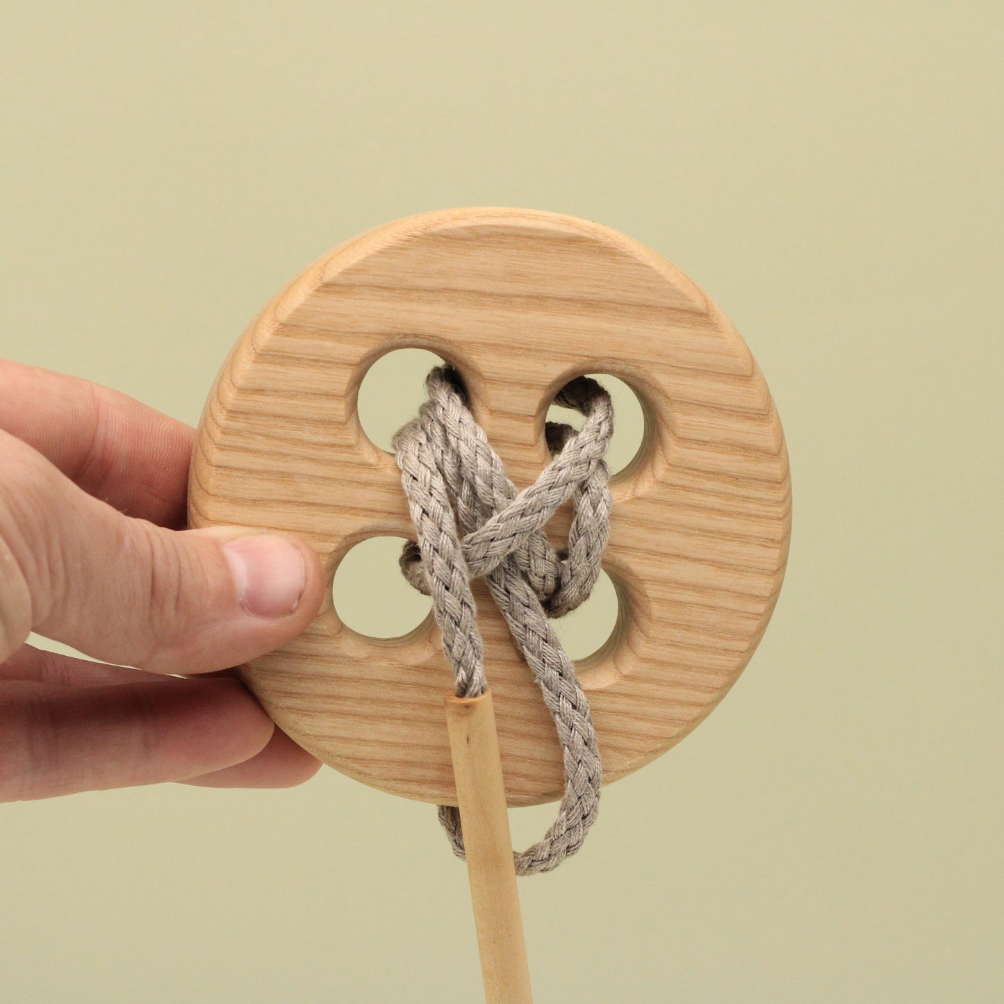 Lotes Toys Natural Wooden Threading Lacing Knob TT18