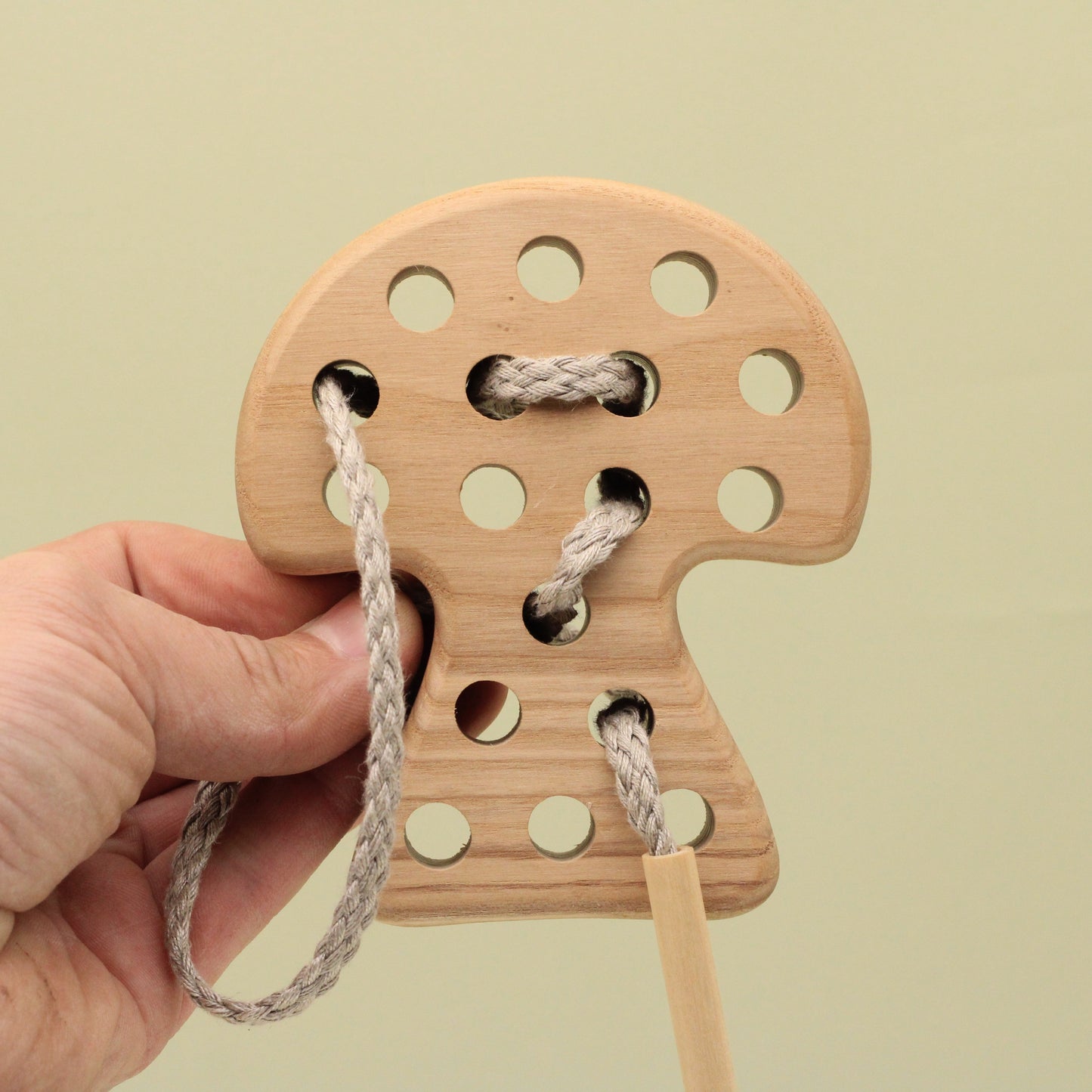 Lotes Toys Natural Wooden Threading Lacing Mushroom TT04
