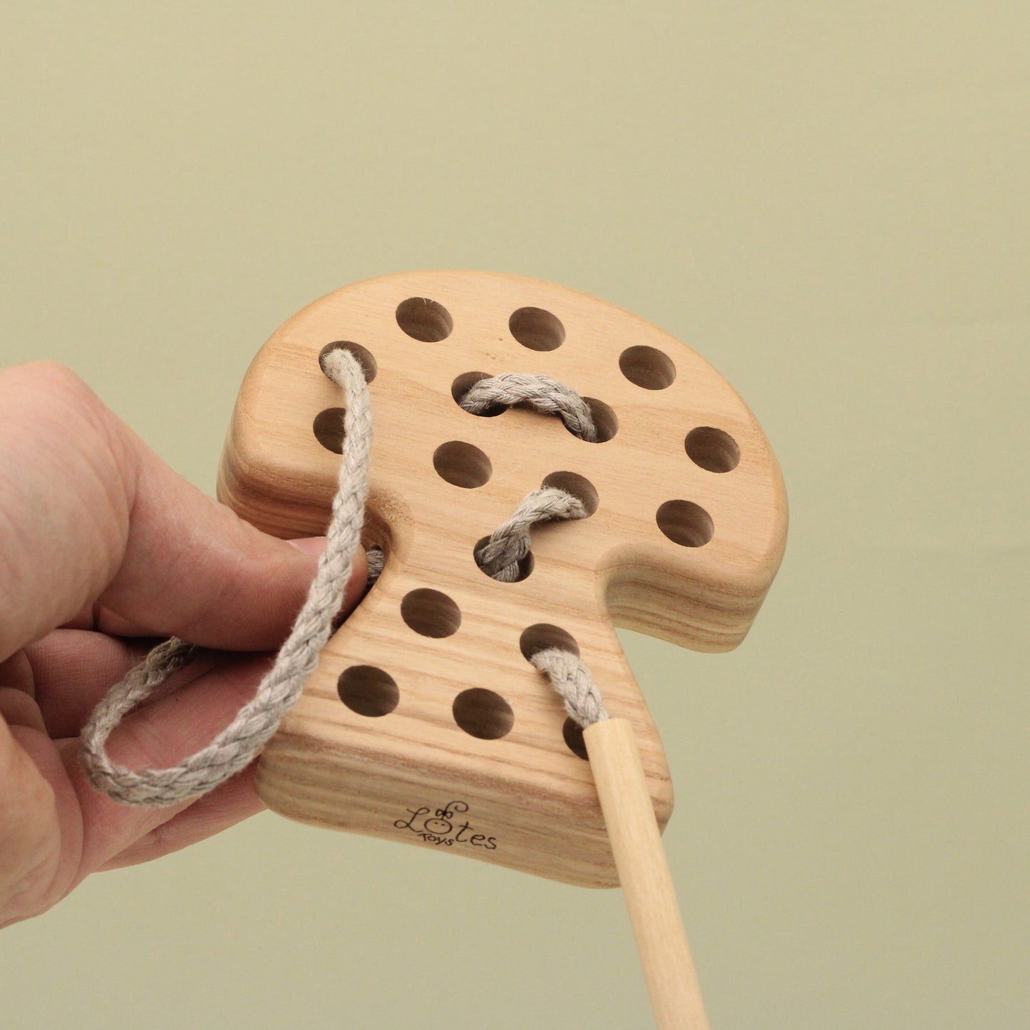 Lotes Toys Natural Wooden Threading Lacing Mushroom TT04