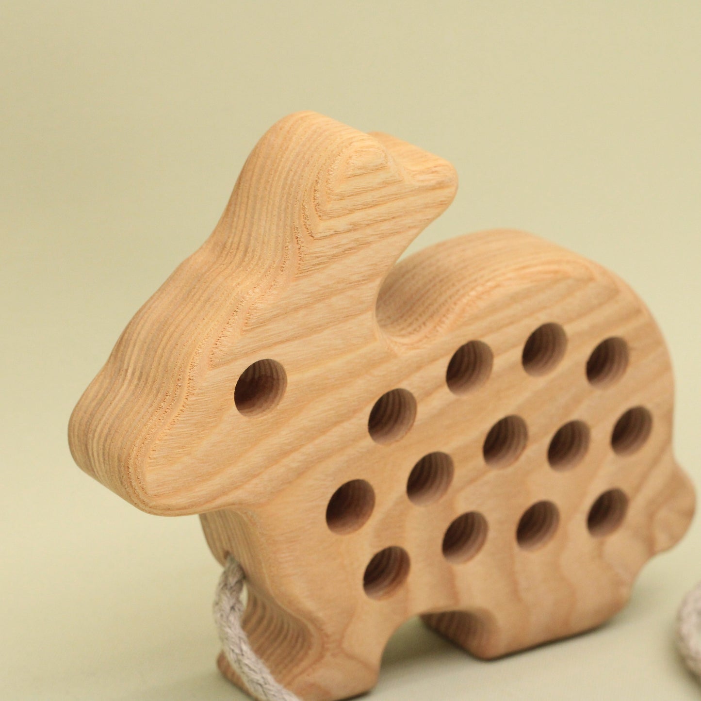 Lotes Toys Natural Wooden Threading Lacing Rabbit, Bunny TT25