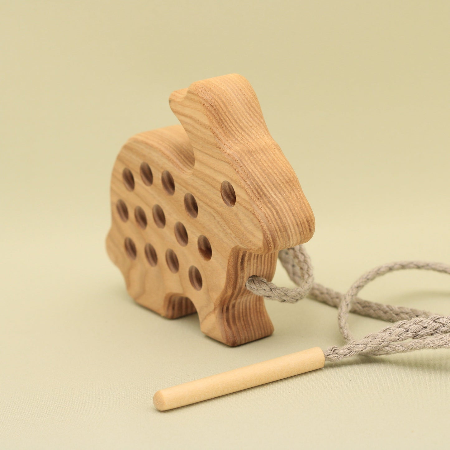 Lotes Toys Natural Wooden Threading Lacing Rabbit, Bunny TT25