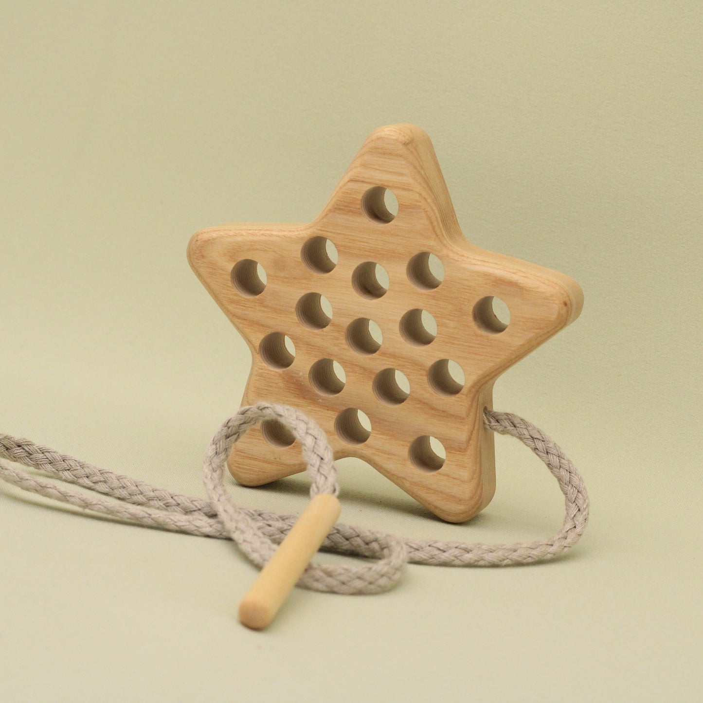 Lotes Toys Natural Wooden Threading Lacing Star TT21