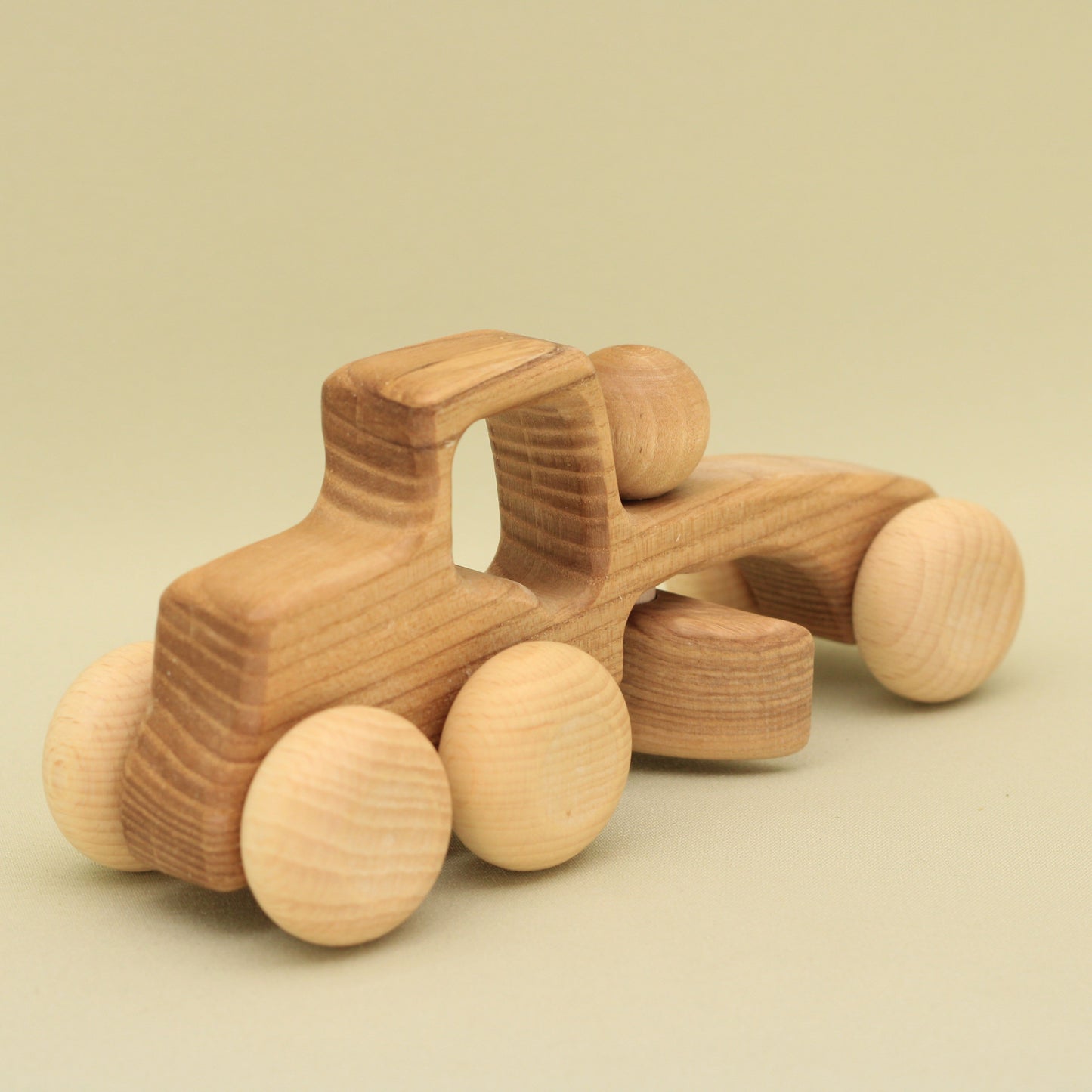 Lotes Toys wooden Eco Natural Snow Plow TR08