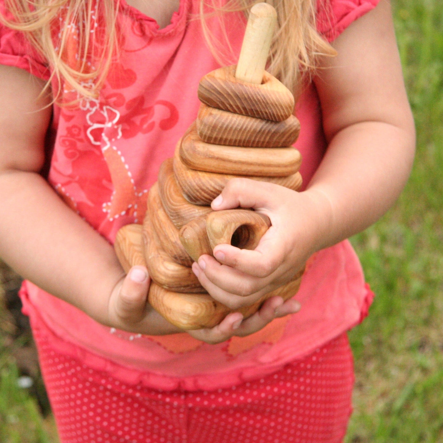 Lotes Toys Natural Triangle Wooden Stacking Pyramid - 10 pieces PY05