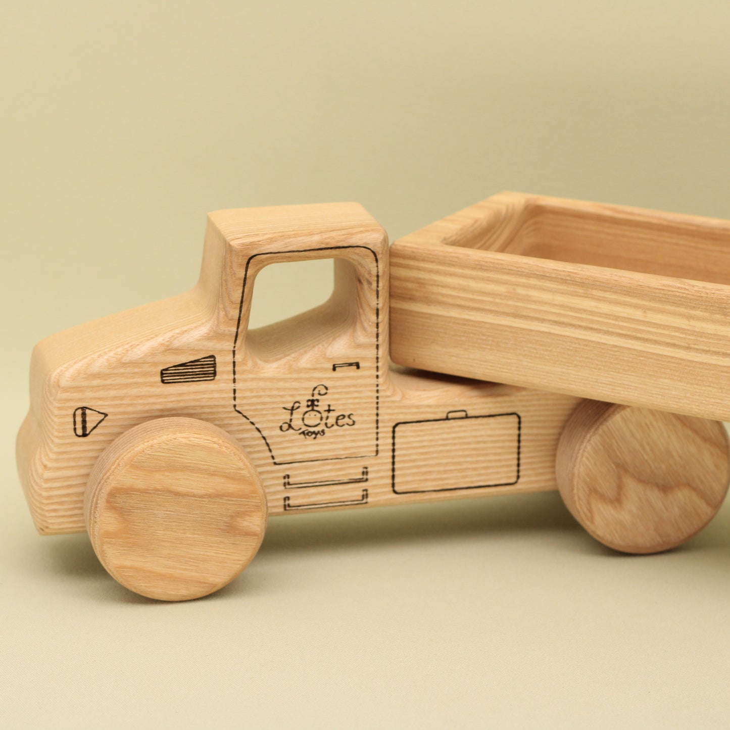 Lotes Toys Wooden Construction Vehicles Car BT54