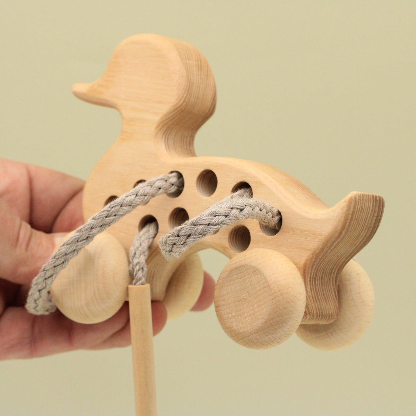 Lotes Toys Natural Wooden Threading Lacing Duck TT53