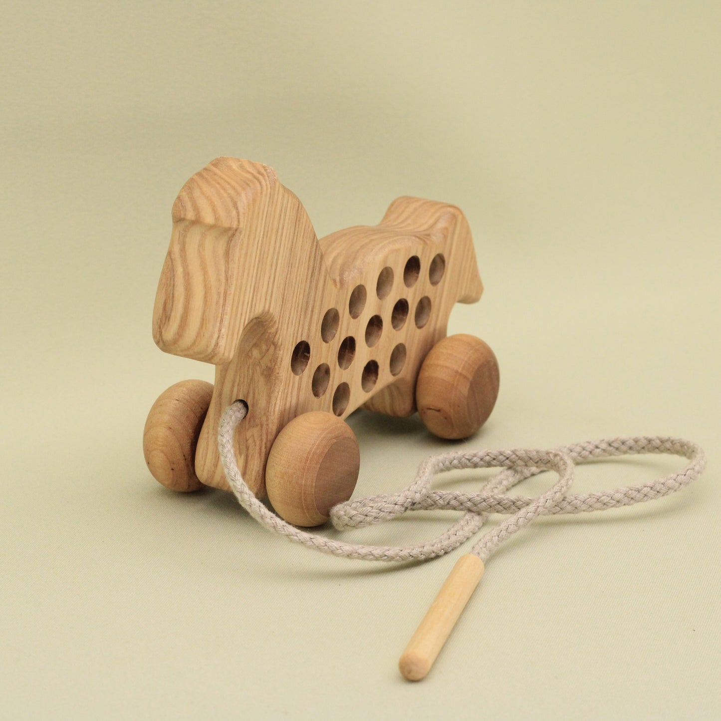 Lotes Toys Natural Wooden Threading Lacing Horse TT44