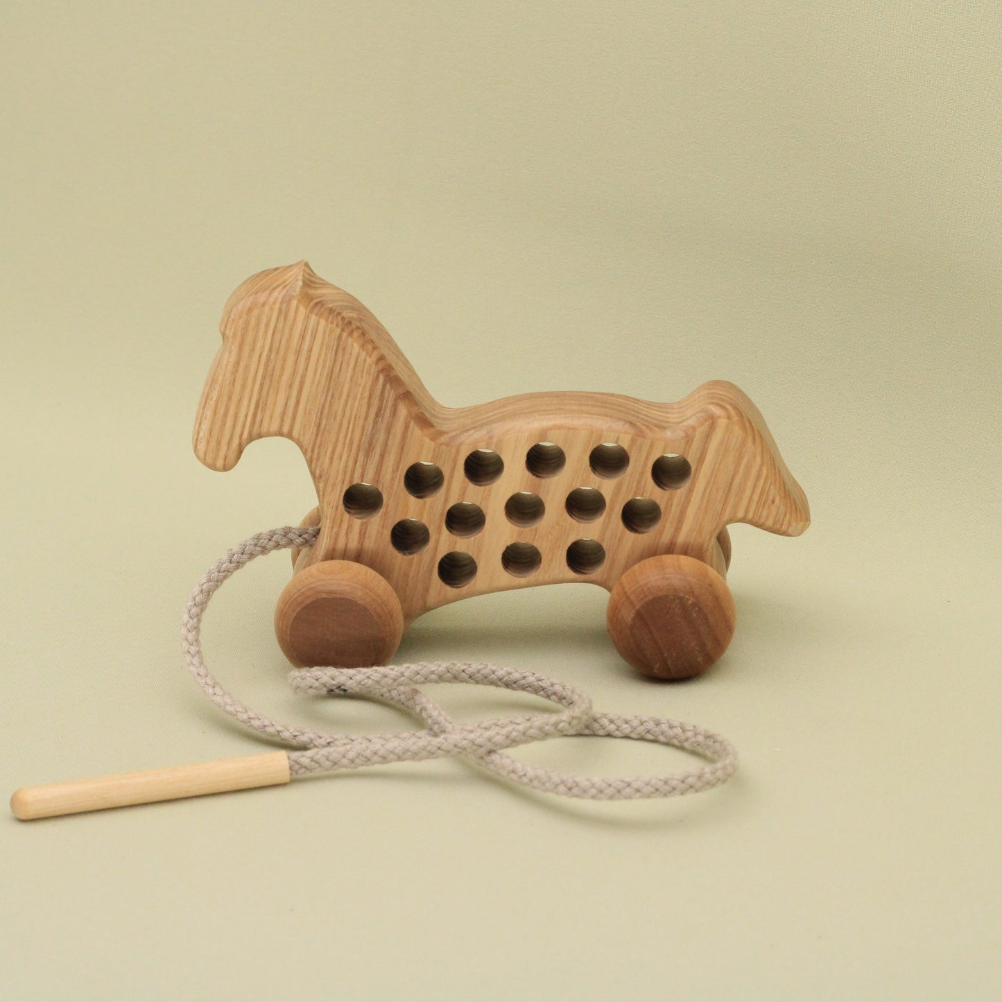 Lotes Toys Natural Wooden Threading Lacing Horse TT44
