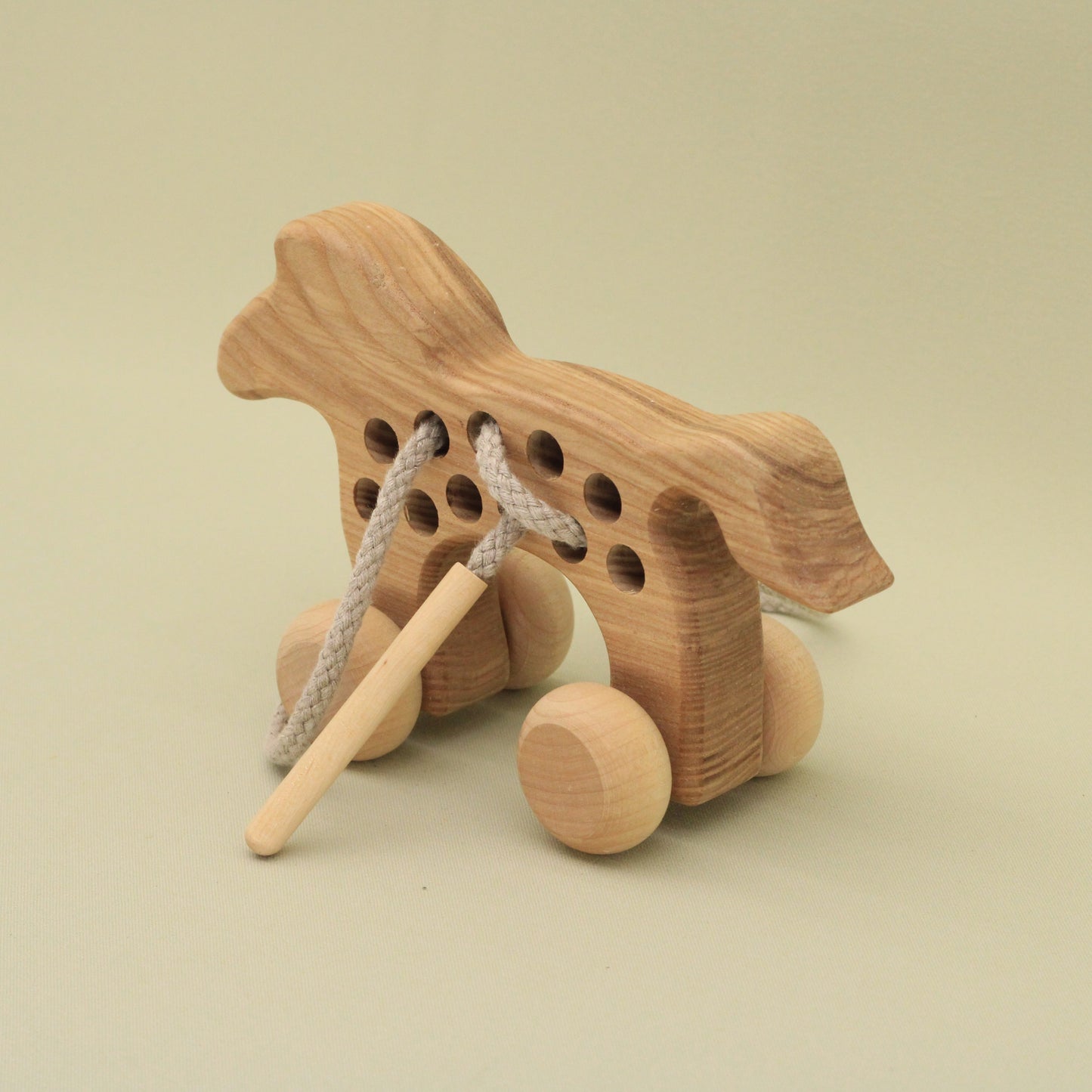 Lotes Toys Natural Wooden Threading Lacing Horse TT54