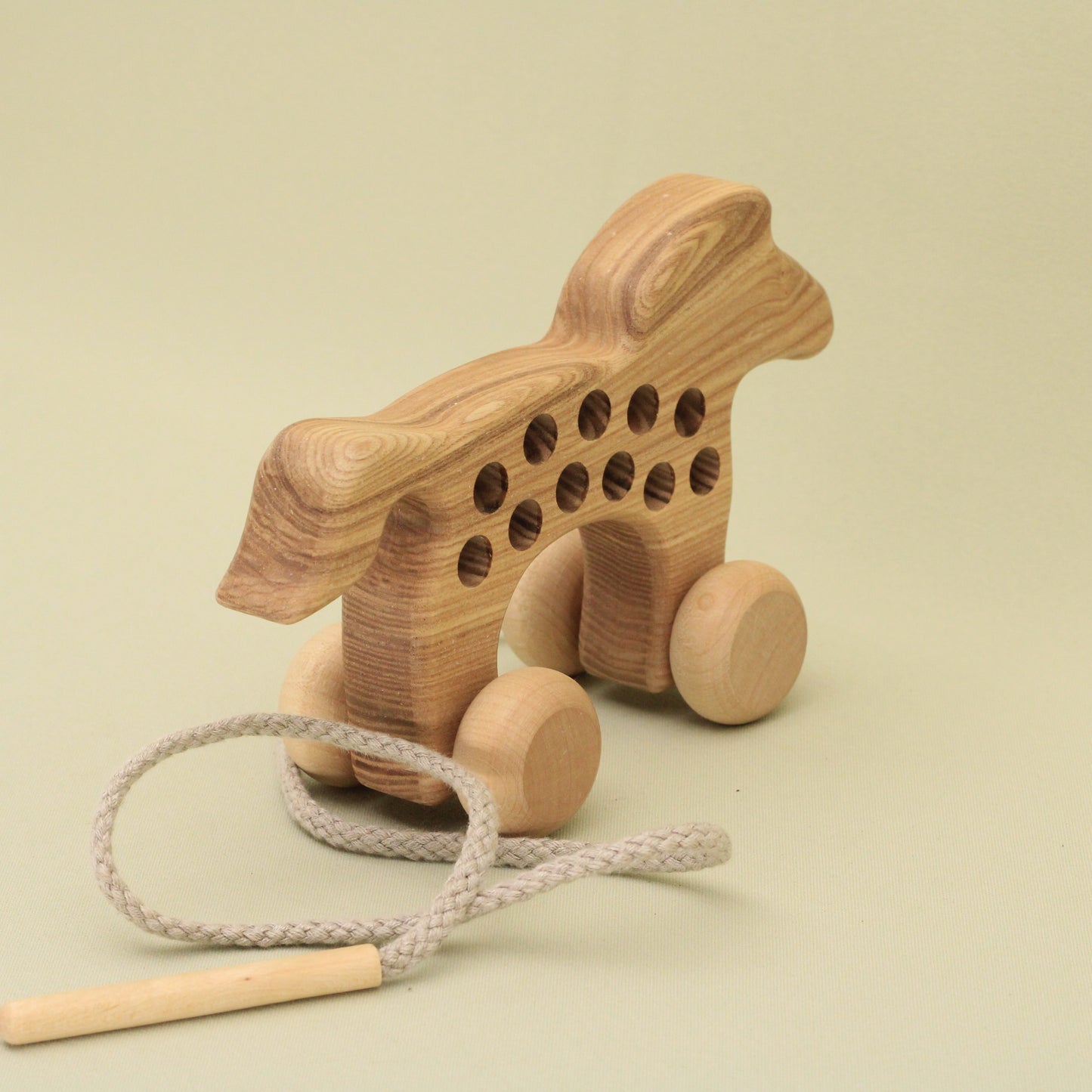 Lotes Toys Natural Wooden Threading Lacing Horse TT54