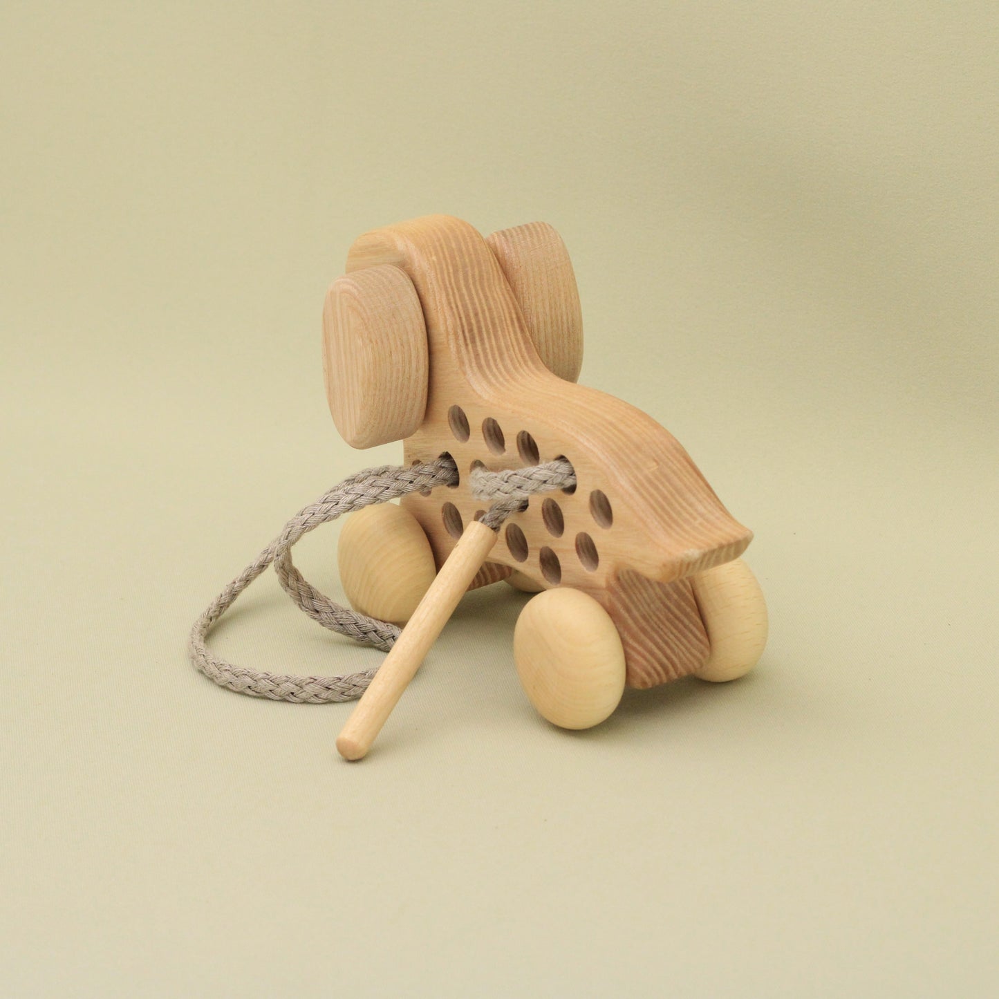Lotes Toys Natural Wooden Threading Lacing Dog TT43