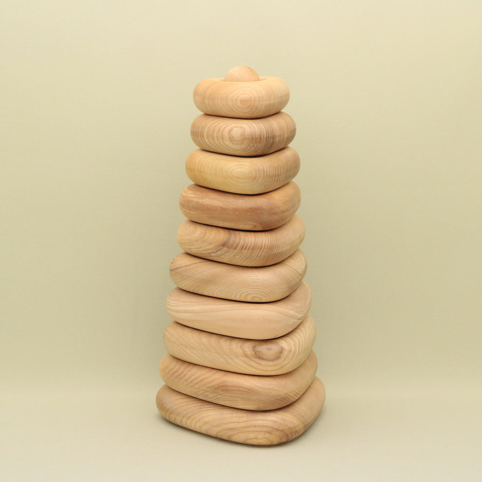 Giant Triangle Wooden Stacking Pyramid | Lotes Toys – Lotes Toys Family