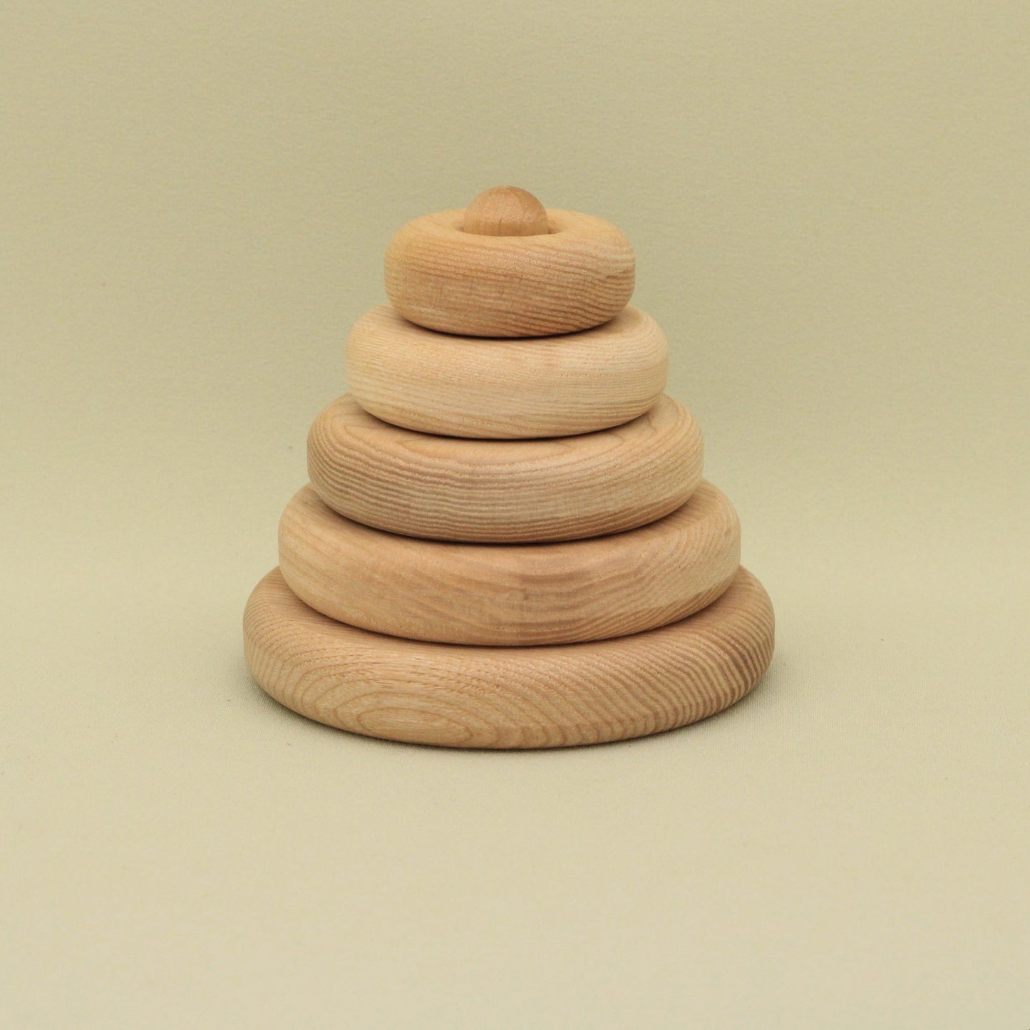Lotes Toys Natural Rings Wooden Stacking Pyramid PY22