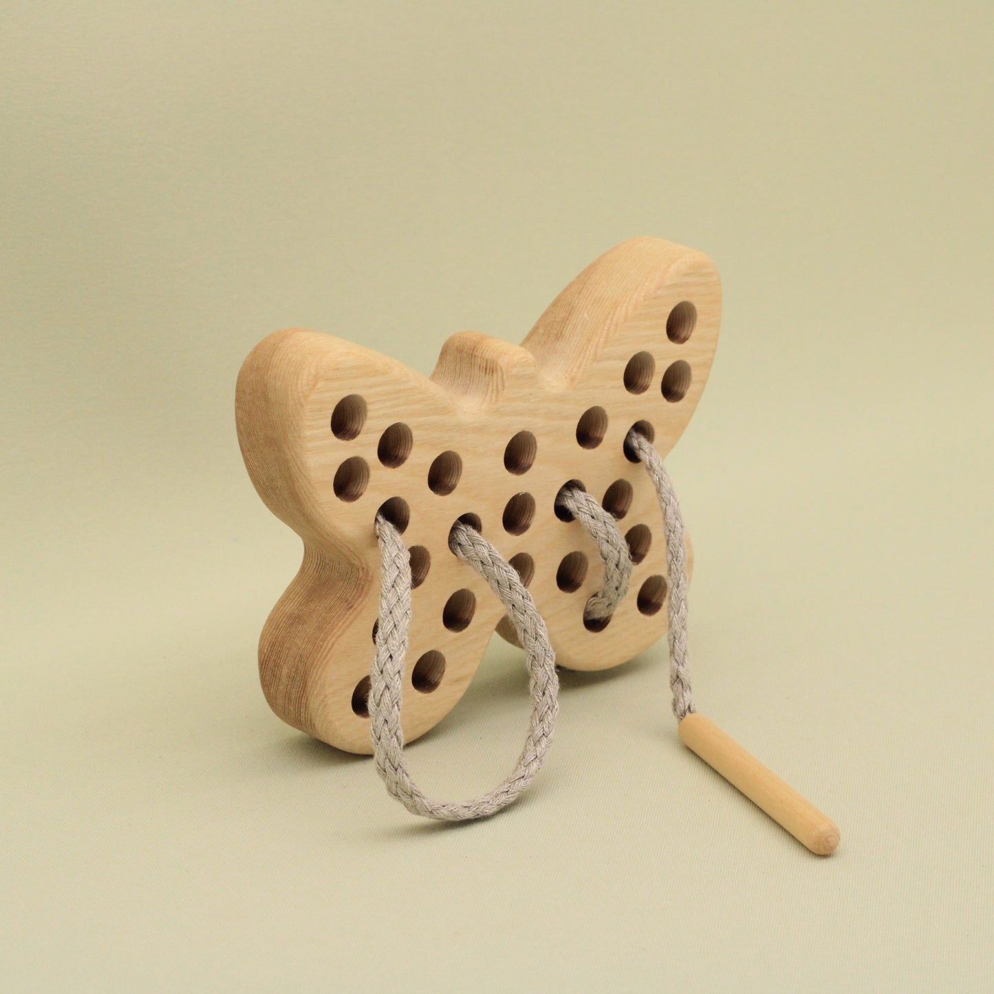 Lotes Toys Natural Wooden Threading Lacing Butterfly TT06
