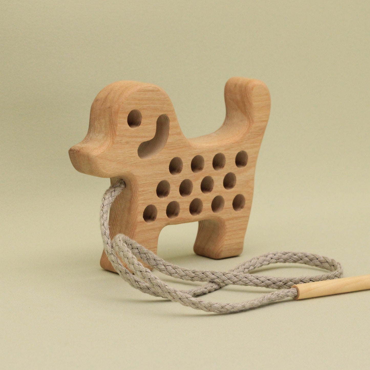 Lotes Toys Natural Wooden Threading Lacing Dog TT15