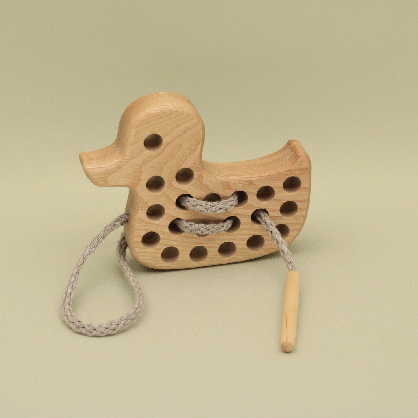 Lotes Toys Natural Wooden Threading Lacing Duck TT10