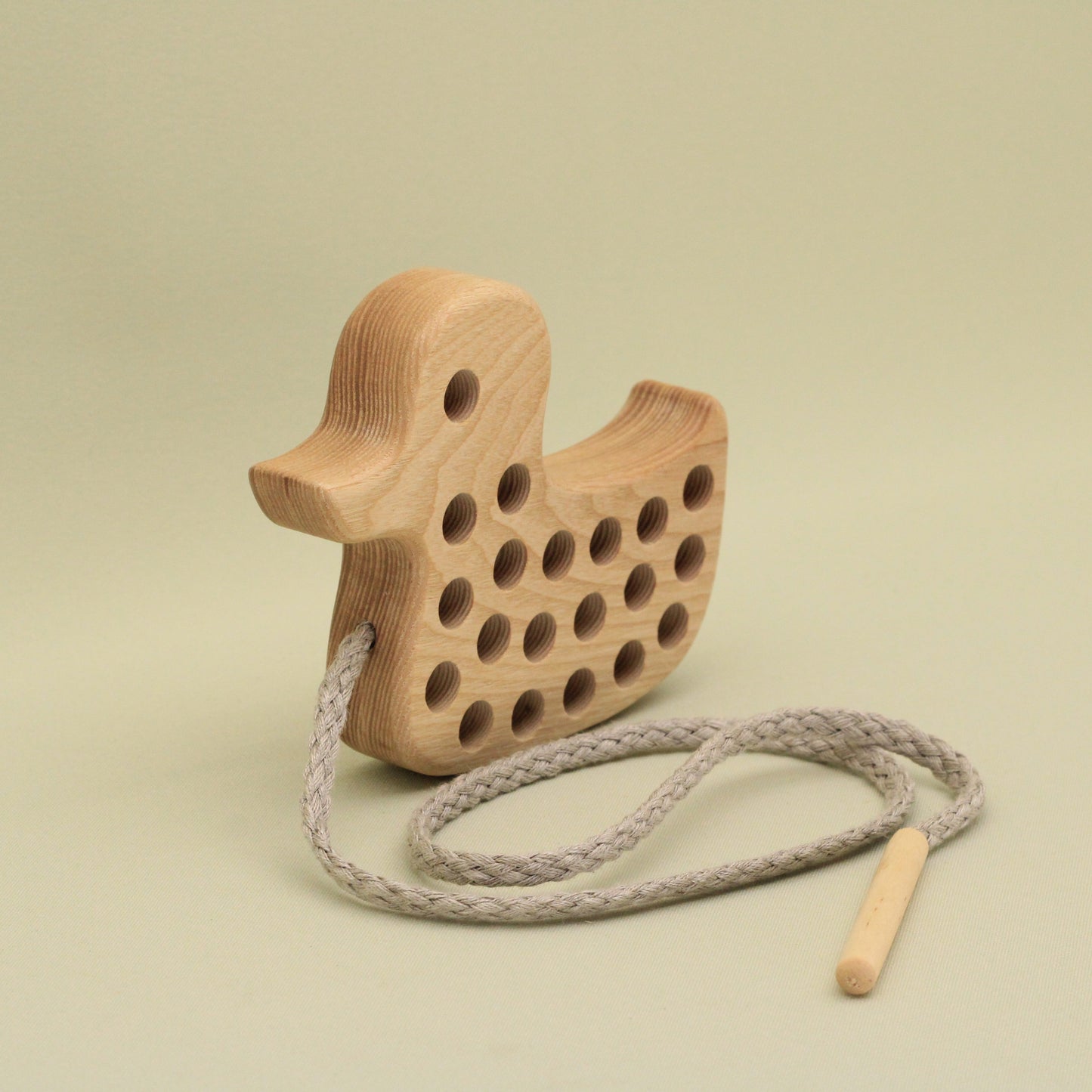 Lotes Toys Natural Wooden Threading Lacing Duck TT10