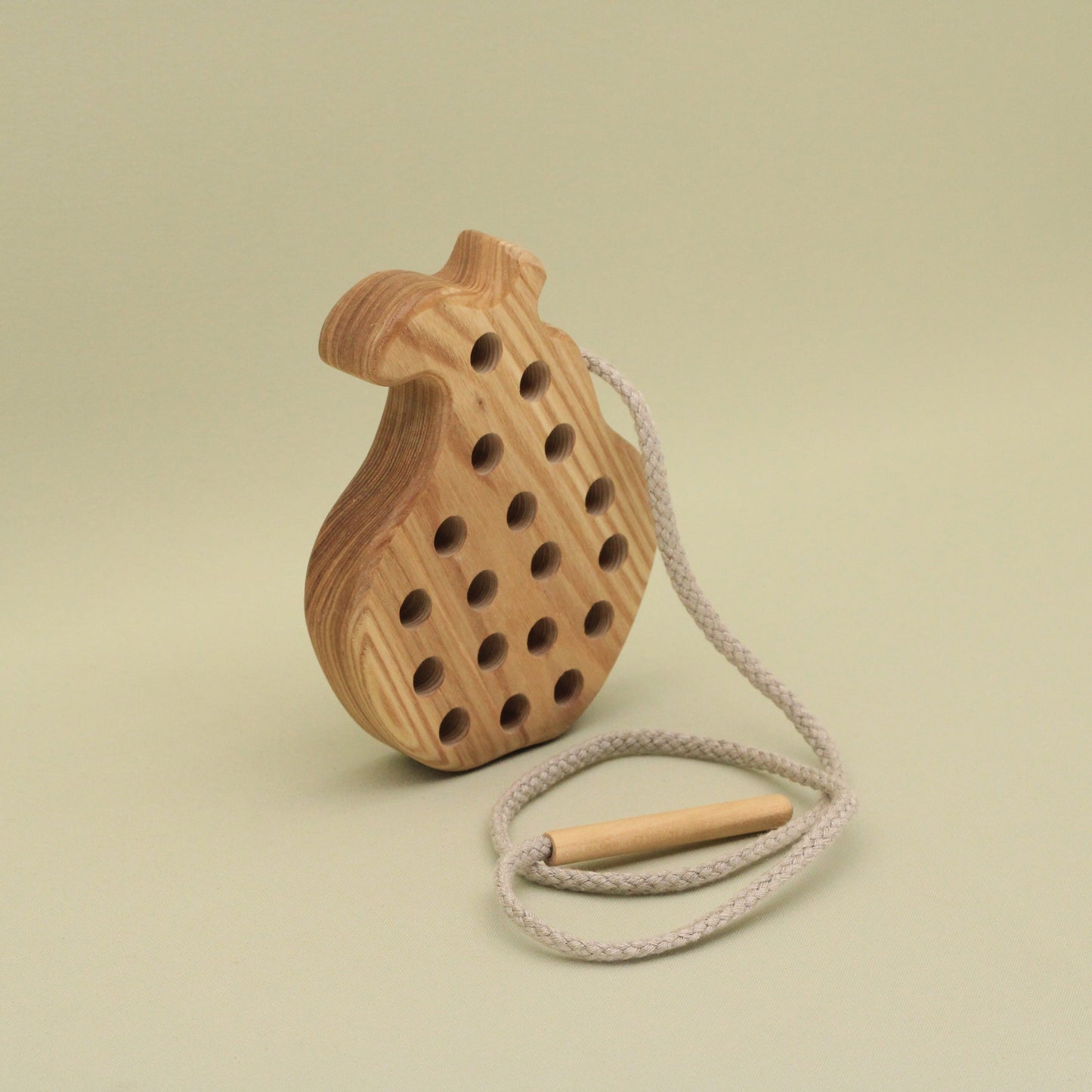 Lotes Toys Natural Wooden Threading Lacing Pear TT03
