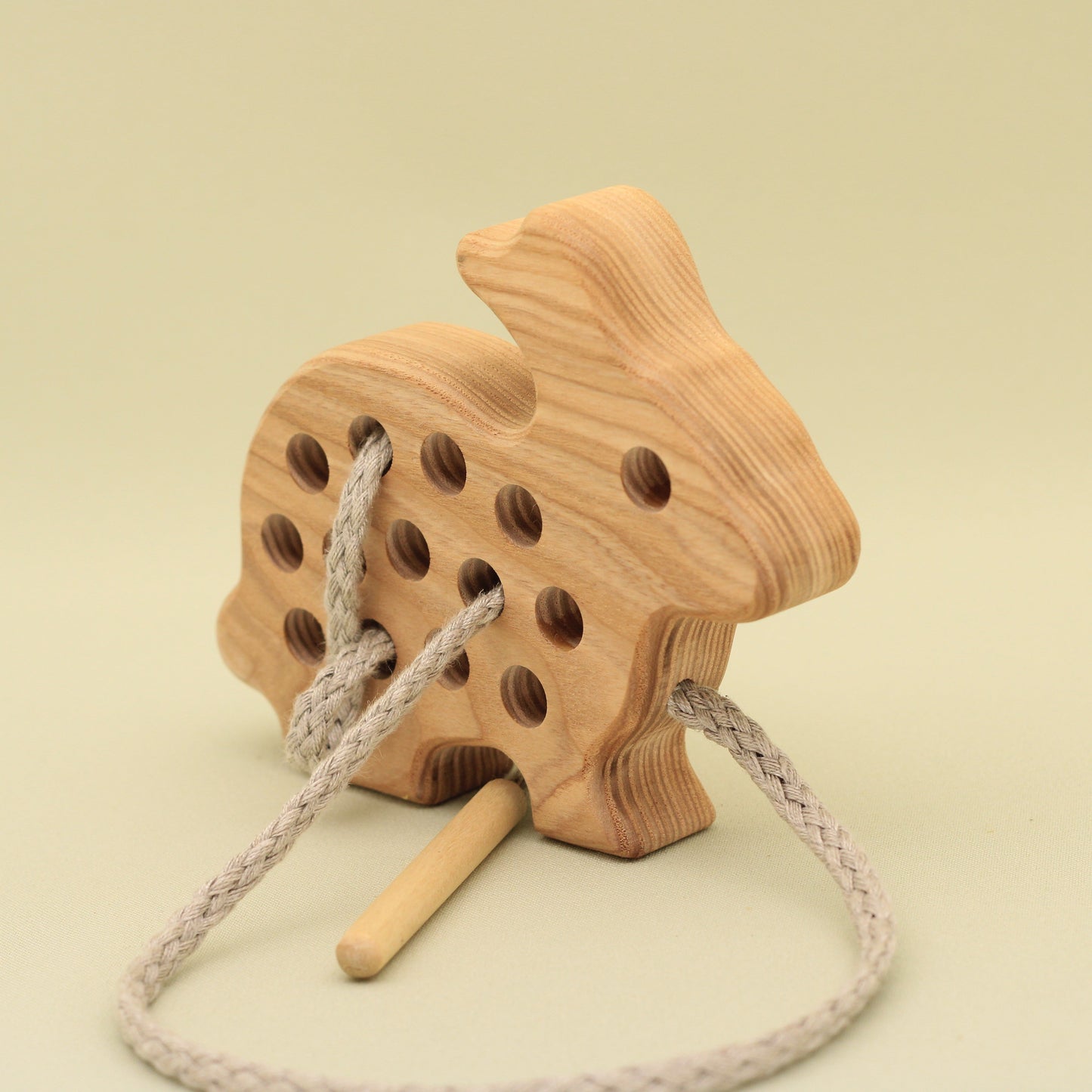 Lotes Toys Natural Wooden Threading Lacing Rabbit, Bunny TT25