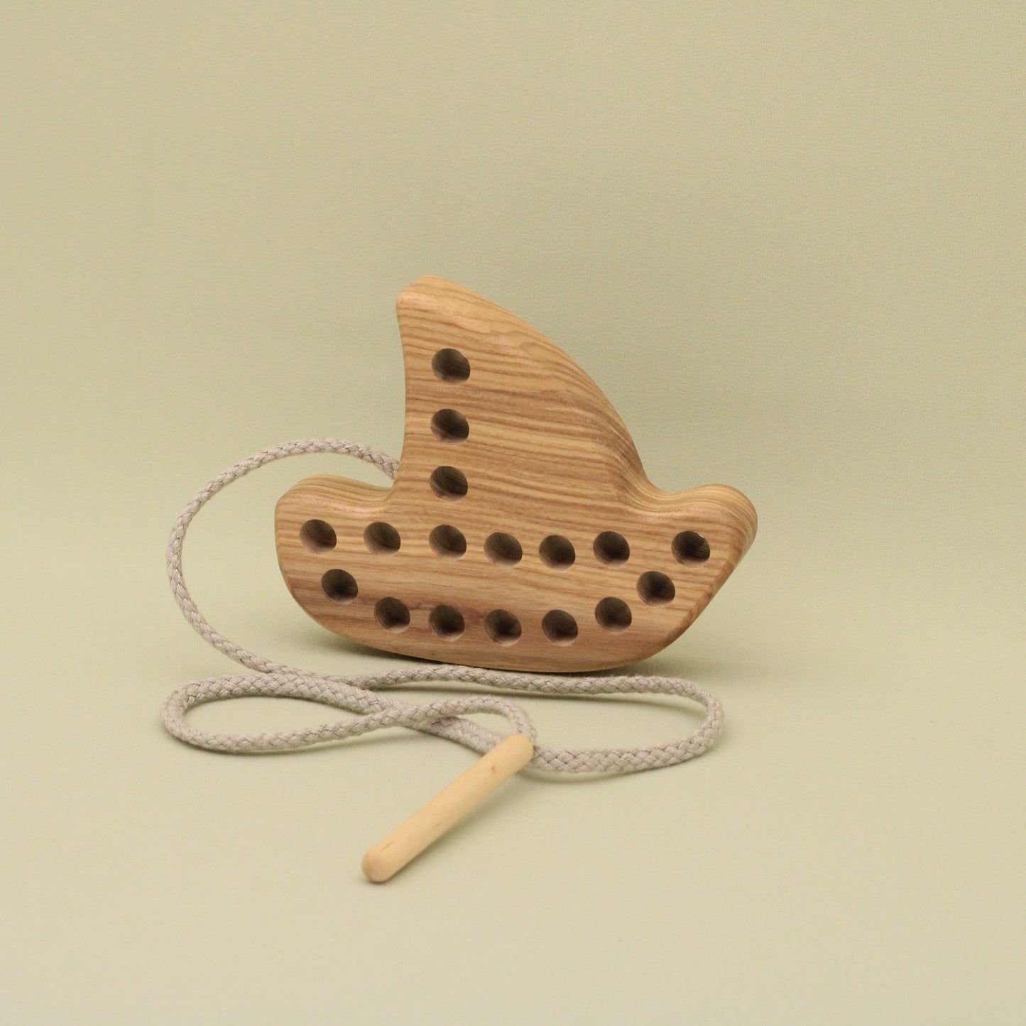 Lotes Toys Natural Wooden Threading Lacing Ship TT24