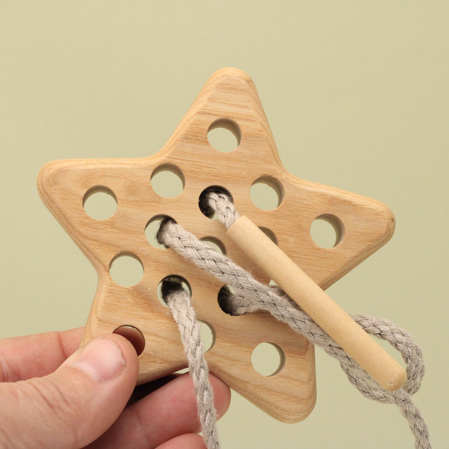 Lotes Toys Natural Wooden Threading Lacing Star TT21