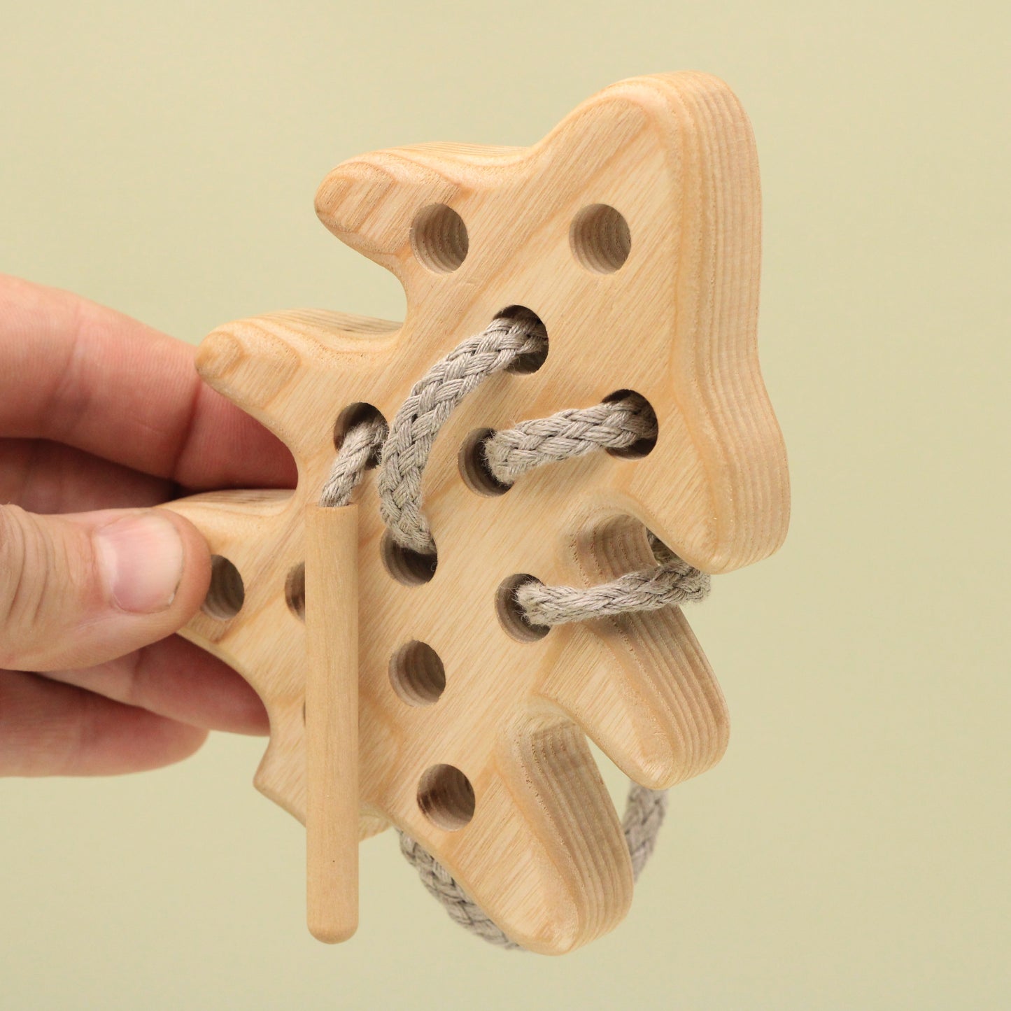 Lotes Toys Natural Wooden Threading Lacing Tree TT16