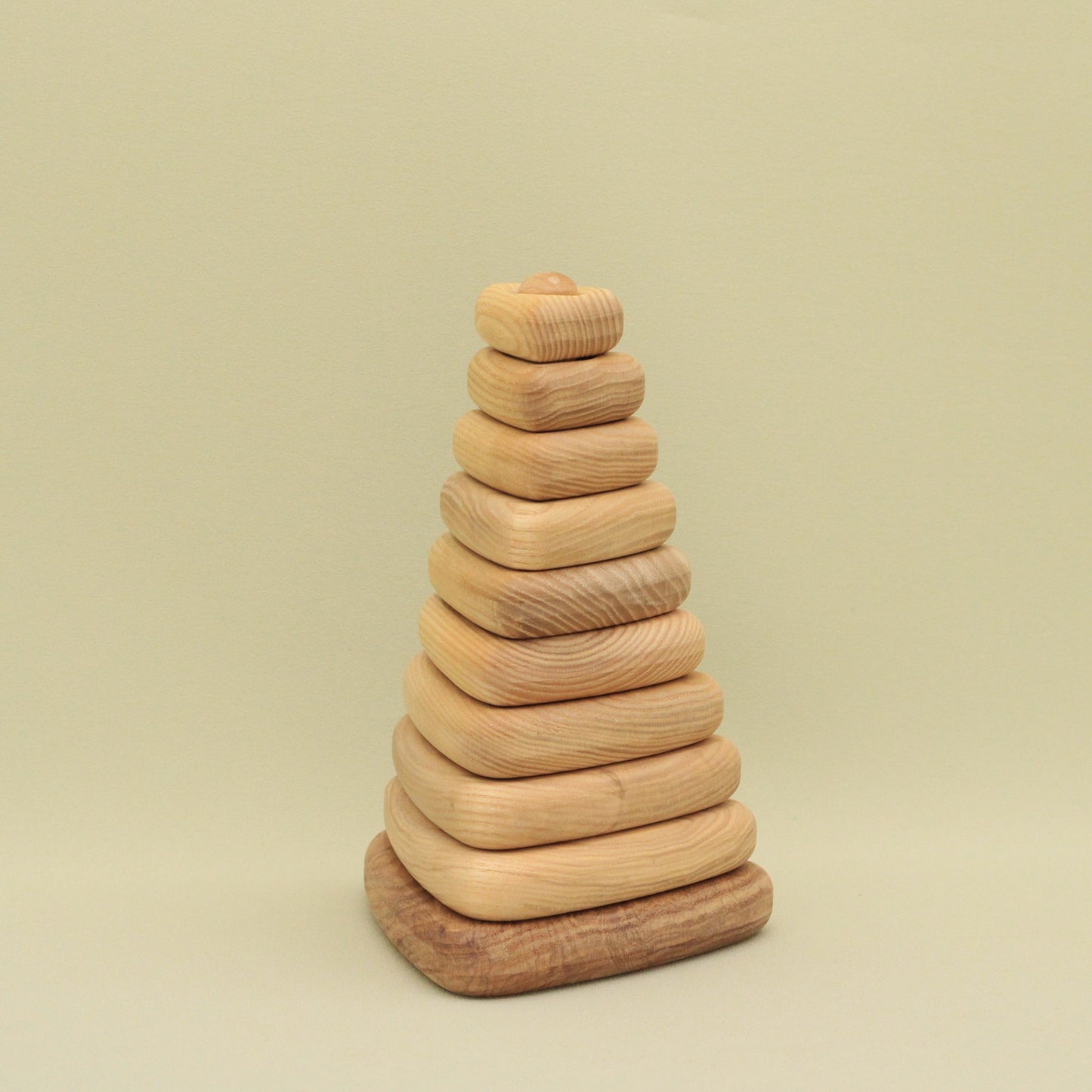 Lotes Toys Natural Triangle Wooden Stacking Pyramid - 10 pieces PY05