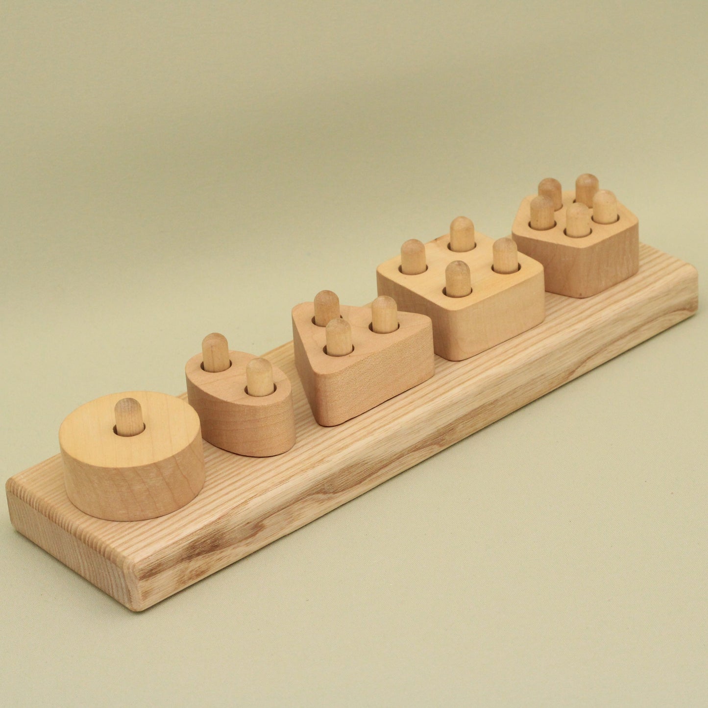 Lotes Toys Natural Stacking Block with Different Mathematical Shapes PY35