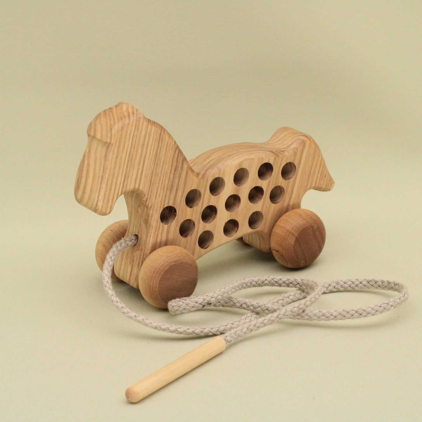 Lotes Toys Natural Wooden Threading Lacing Horse TT44